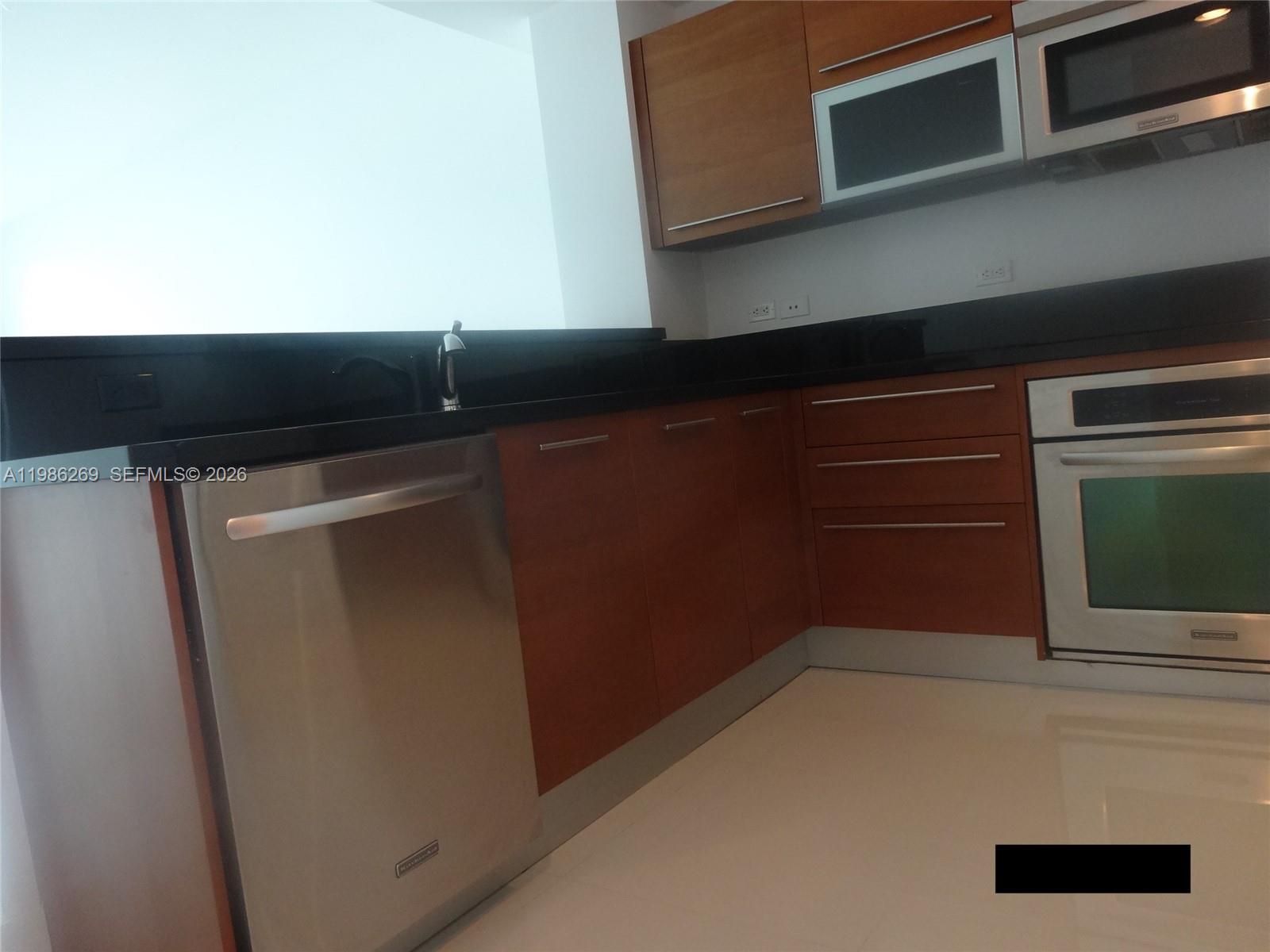 Vizcayne North - Residential Lease