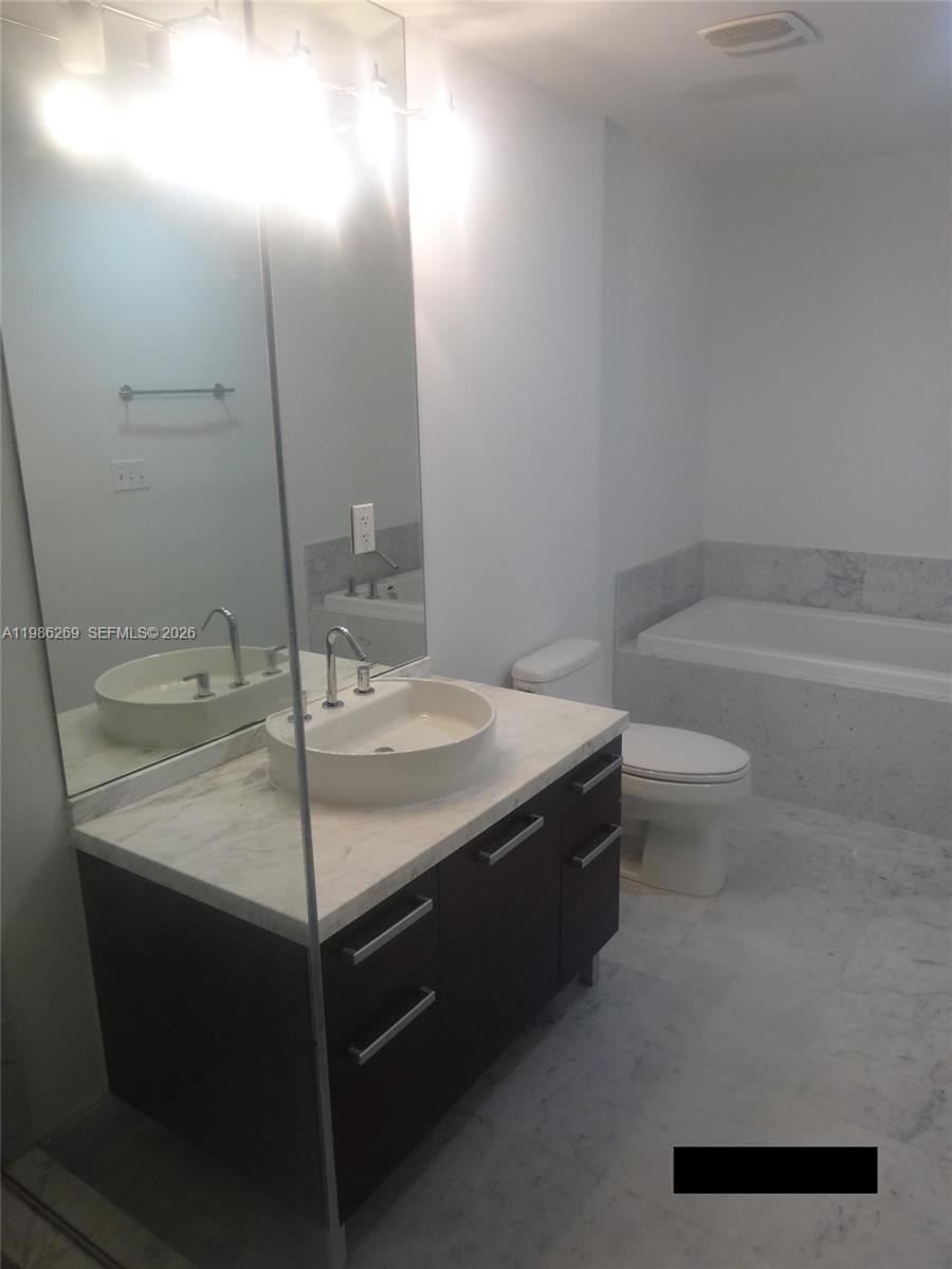 Vizcayne North - Residential Lease