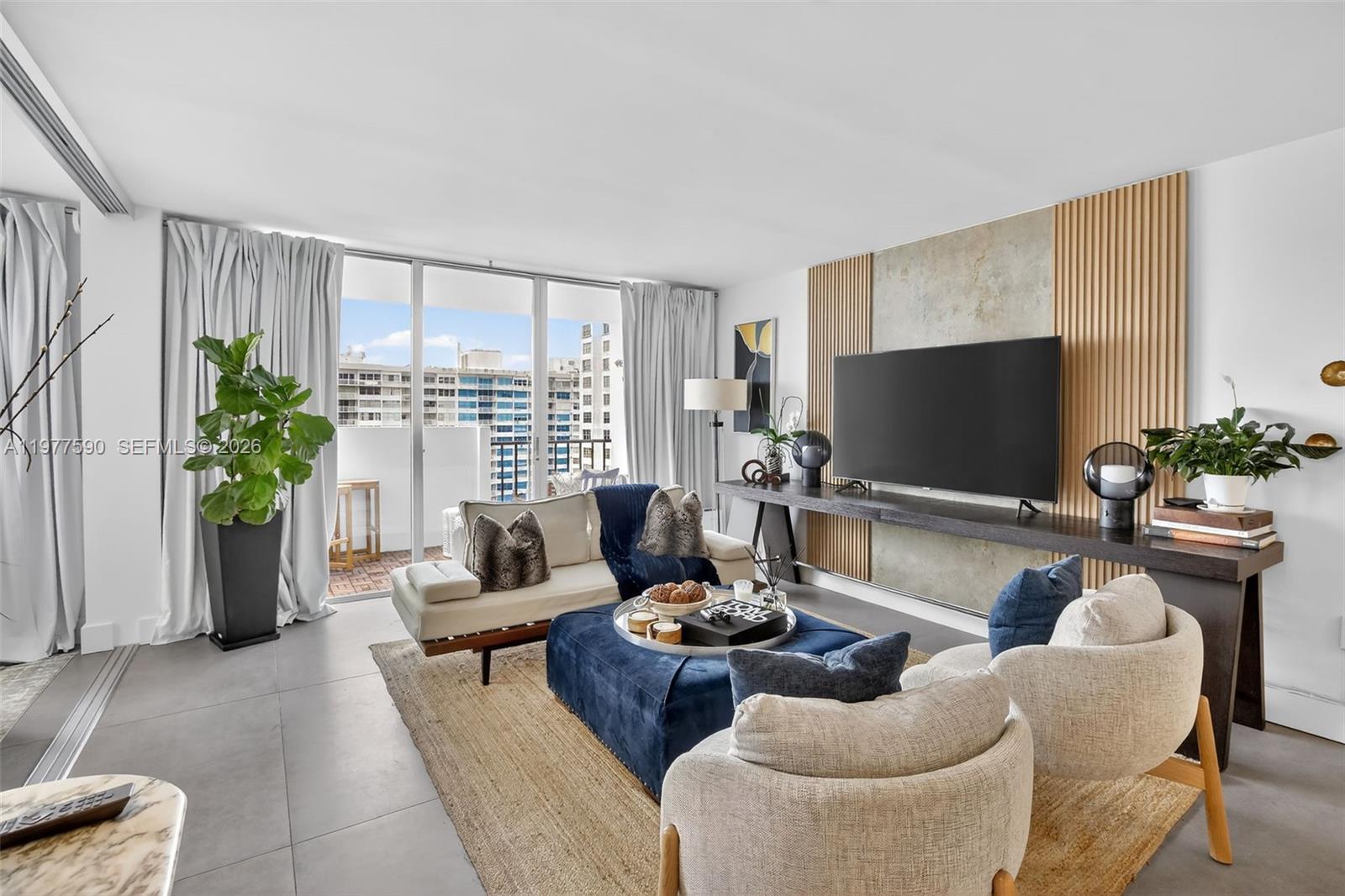 COMMODORE PLAZA CONDO - Residential