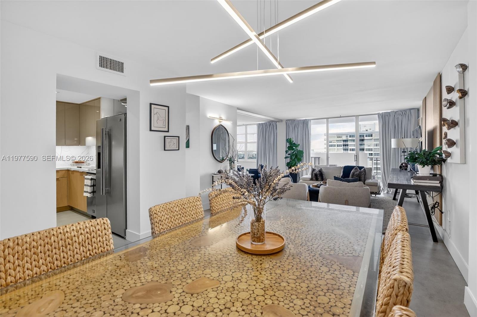 COMMODORE PLAZA CONDO - Residential