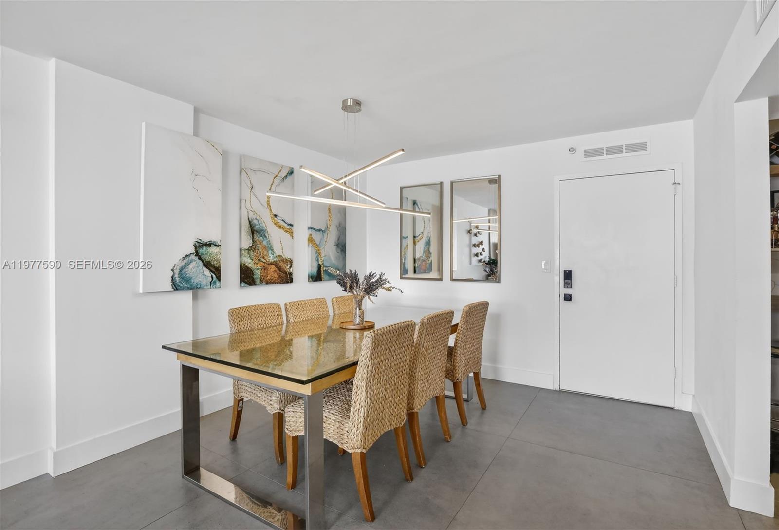 COMMODORE PLAZA CONDO - Residential