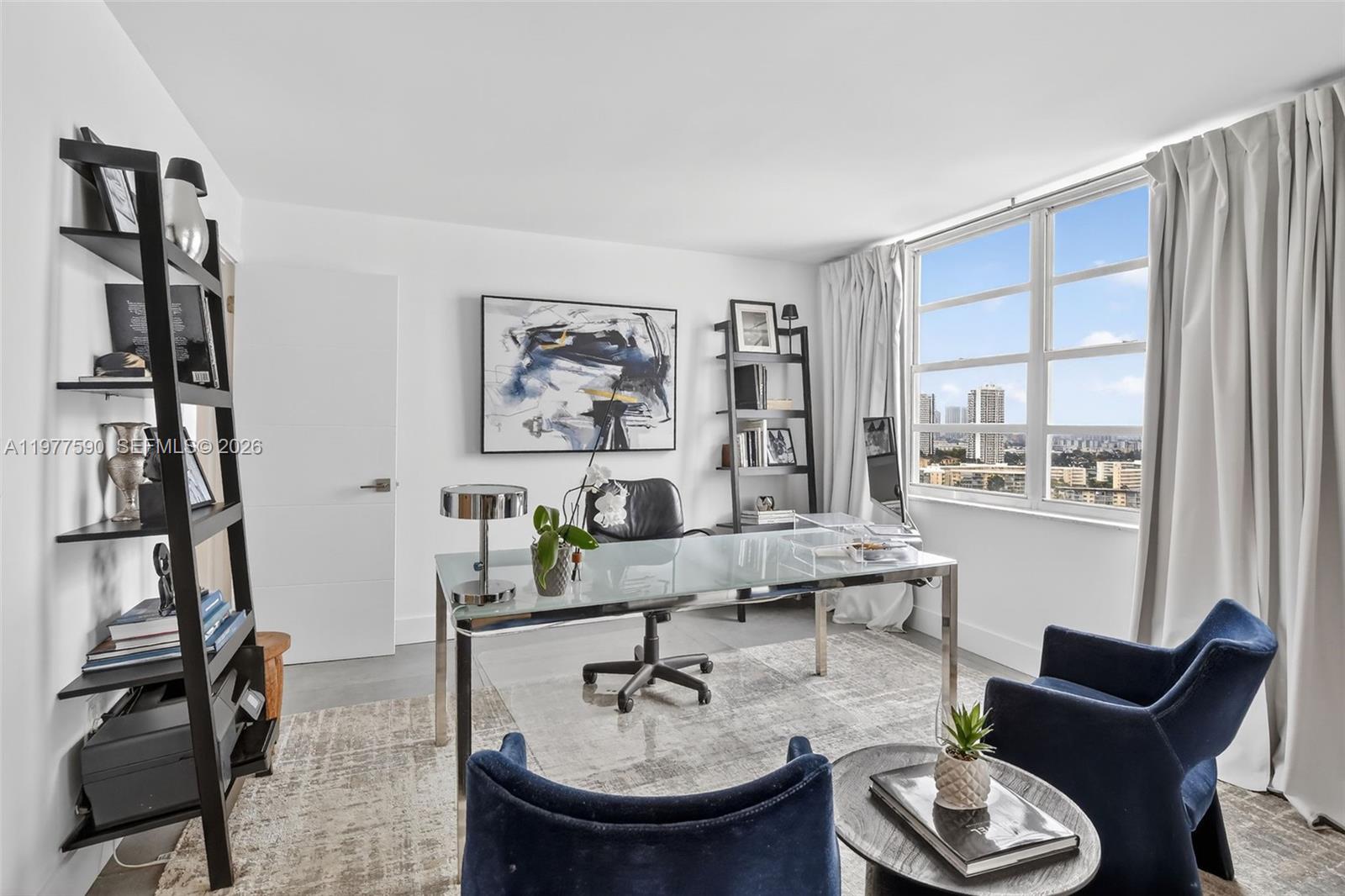 COMMODORE PLAZA CONDO - Residential