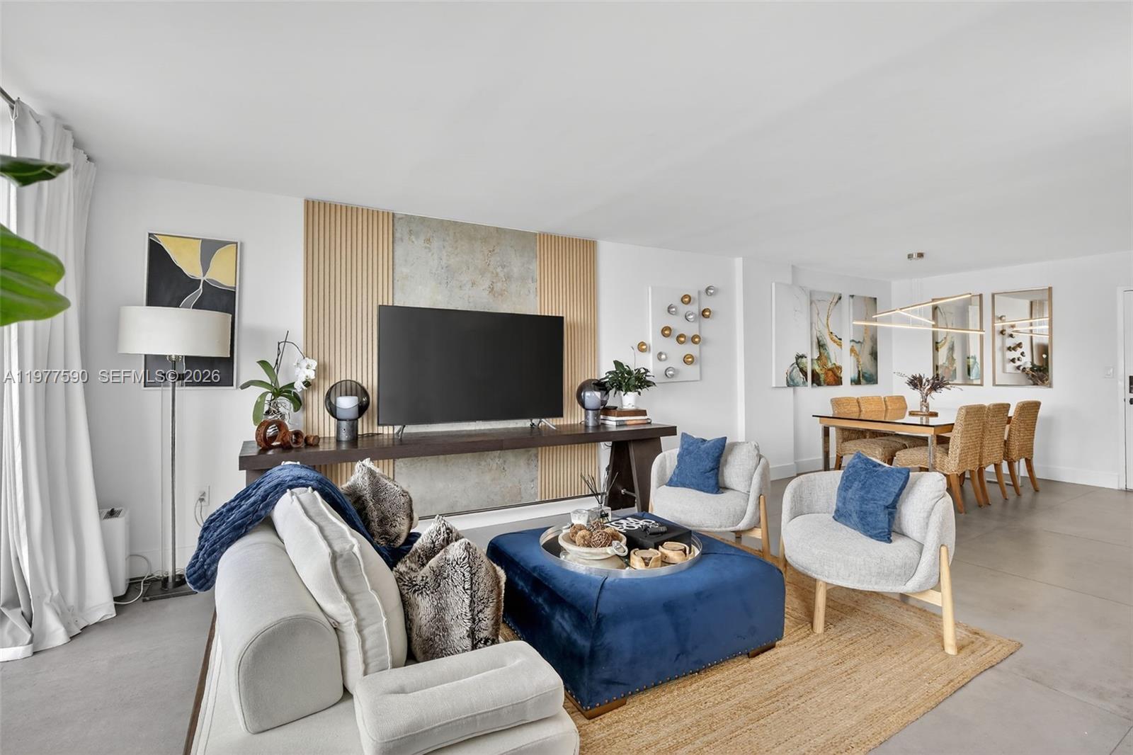 COMMODORE PLAZA CONDO - Residential