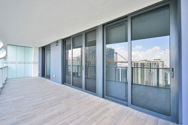 1010 BRICKELL CONDO - Residential Lease