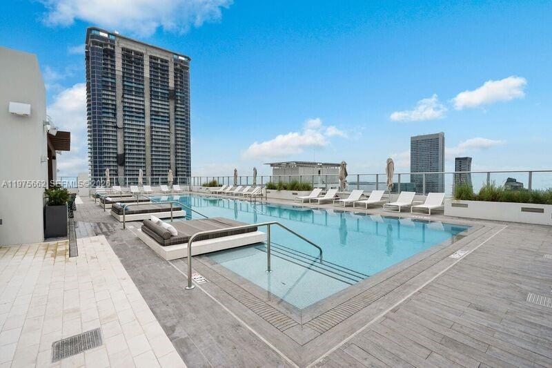 1010 BRICKELL CONDO - Residential Lease