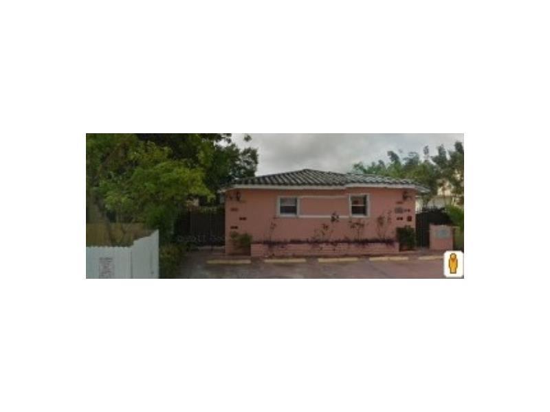 LAWRENCE ESTATE LAND COS - Residential Lease