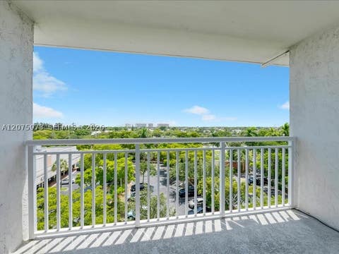 Tiny photo for 6000 NE 22nd Way #7G, Fort Lauderdale, FL 33308 (MLS # A12075973)