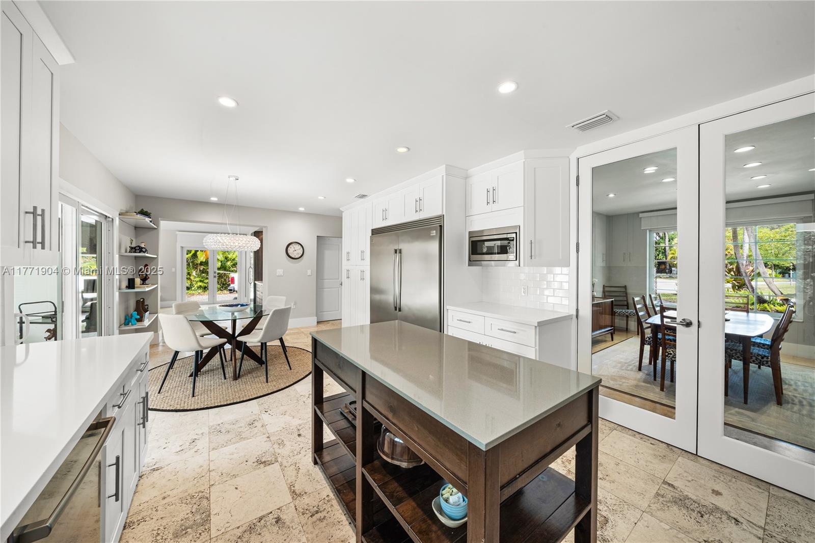 FAIRCHILD MANORS - Residential