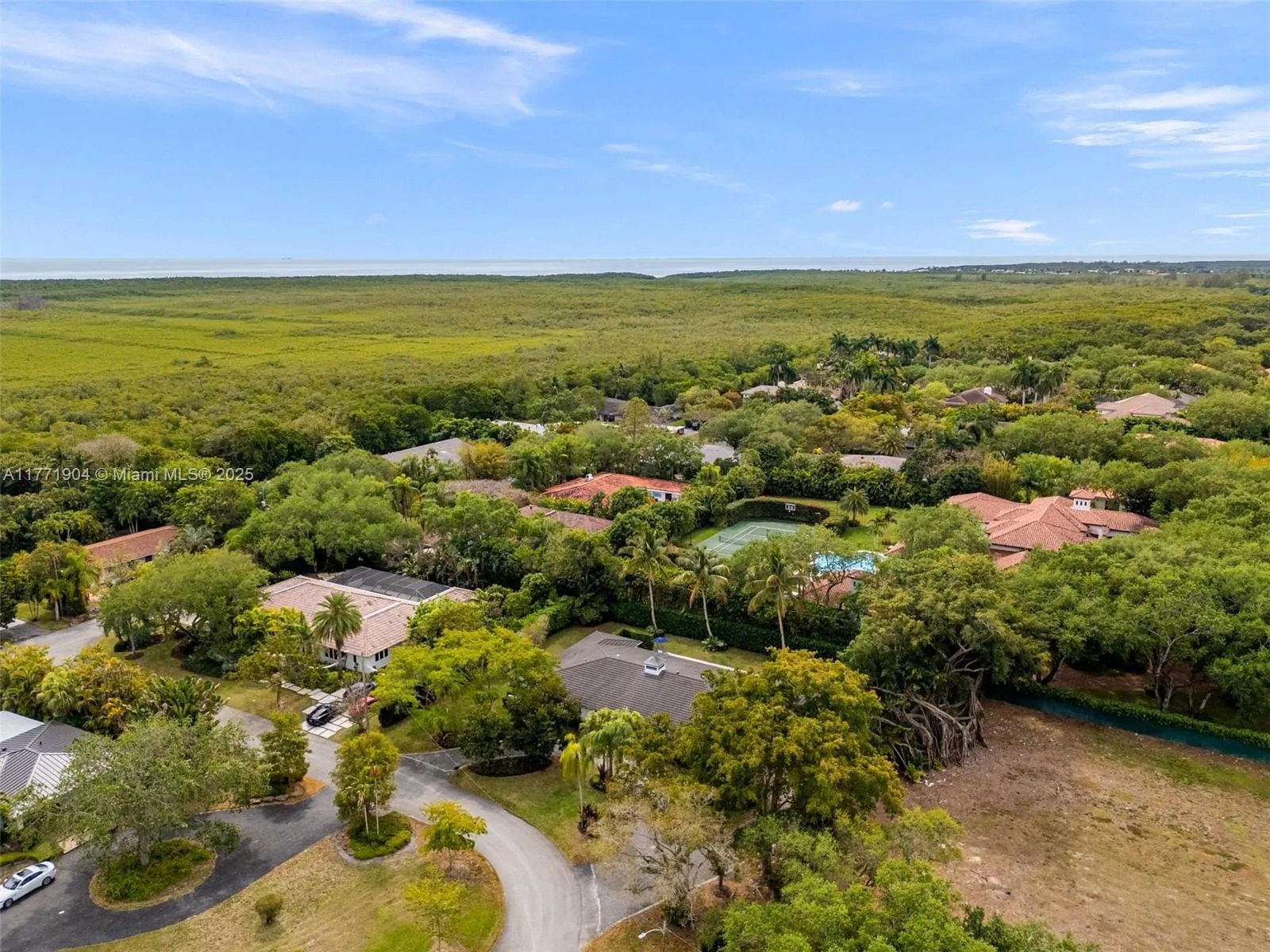 Coral Gables, Florida 33156, United States, 4 Bedrooms Bedrooms, ,3 BathroomsBathrooms,Residential,Active,96485