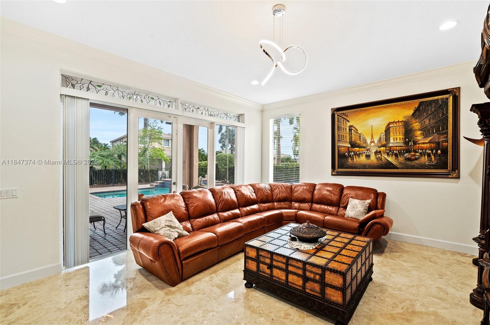 SUNSET LAKES PLAT ONE - Residential