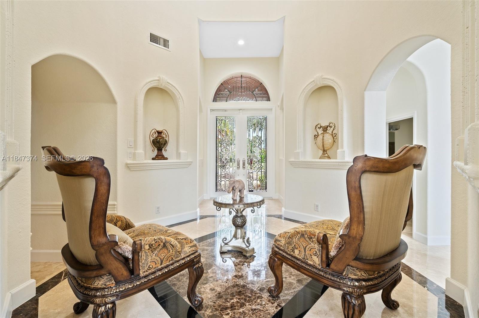 SUNSET LAKES PLAT ONE - Residential