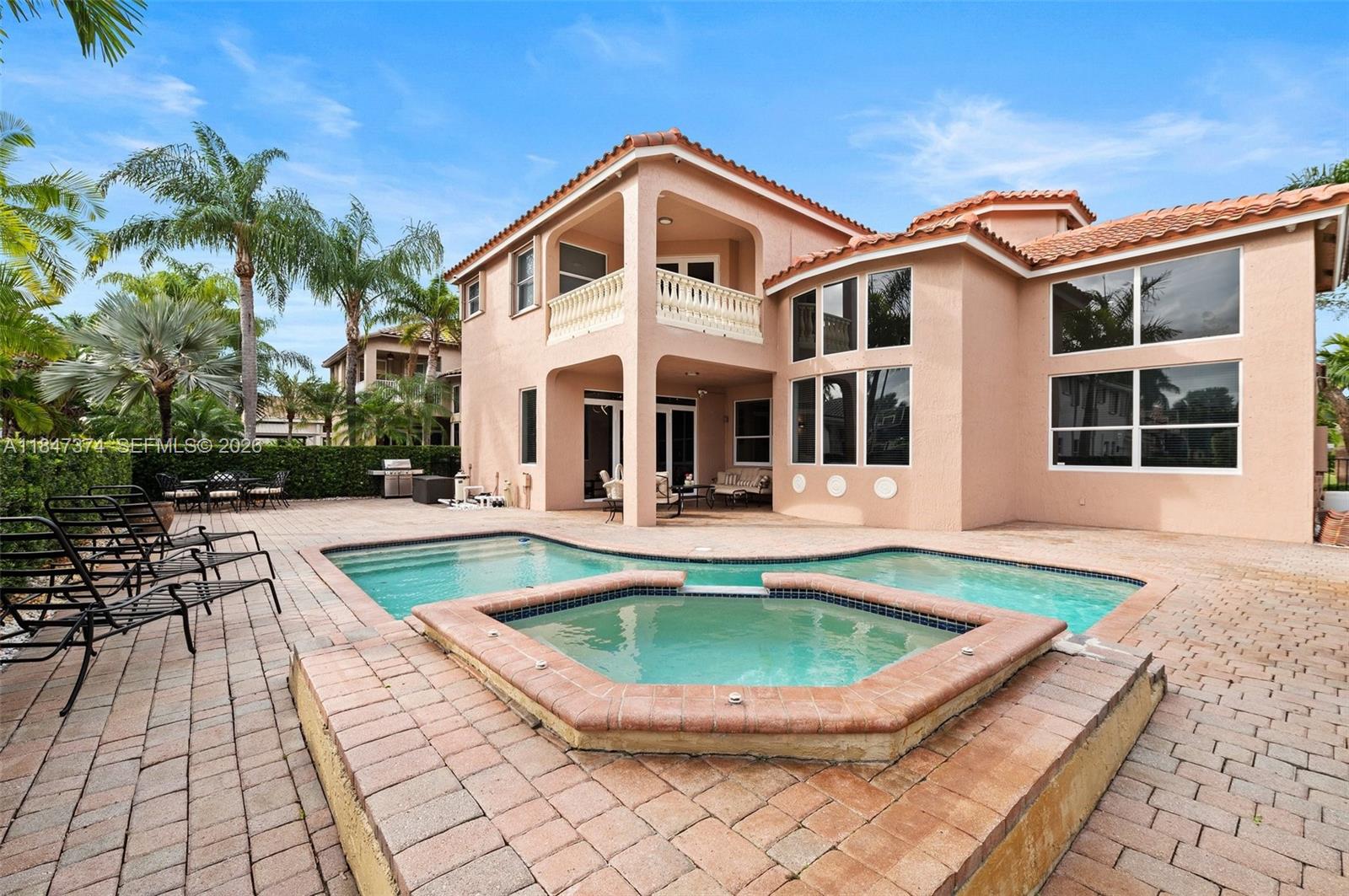 SUNSET LAKES PLAT ONE - Residential