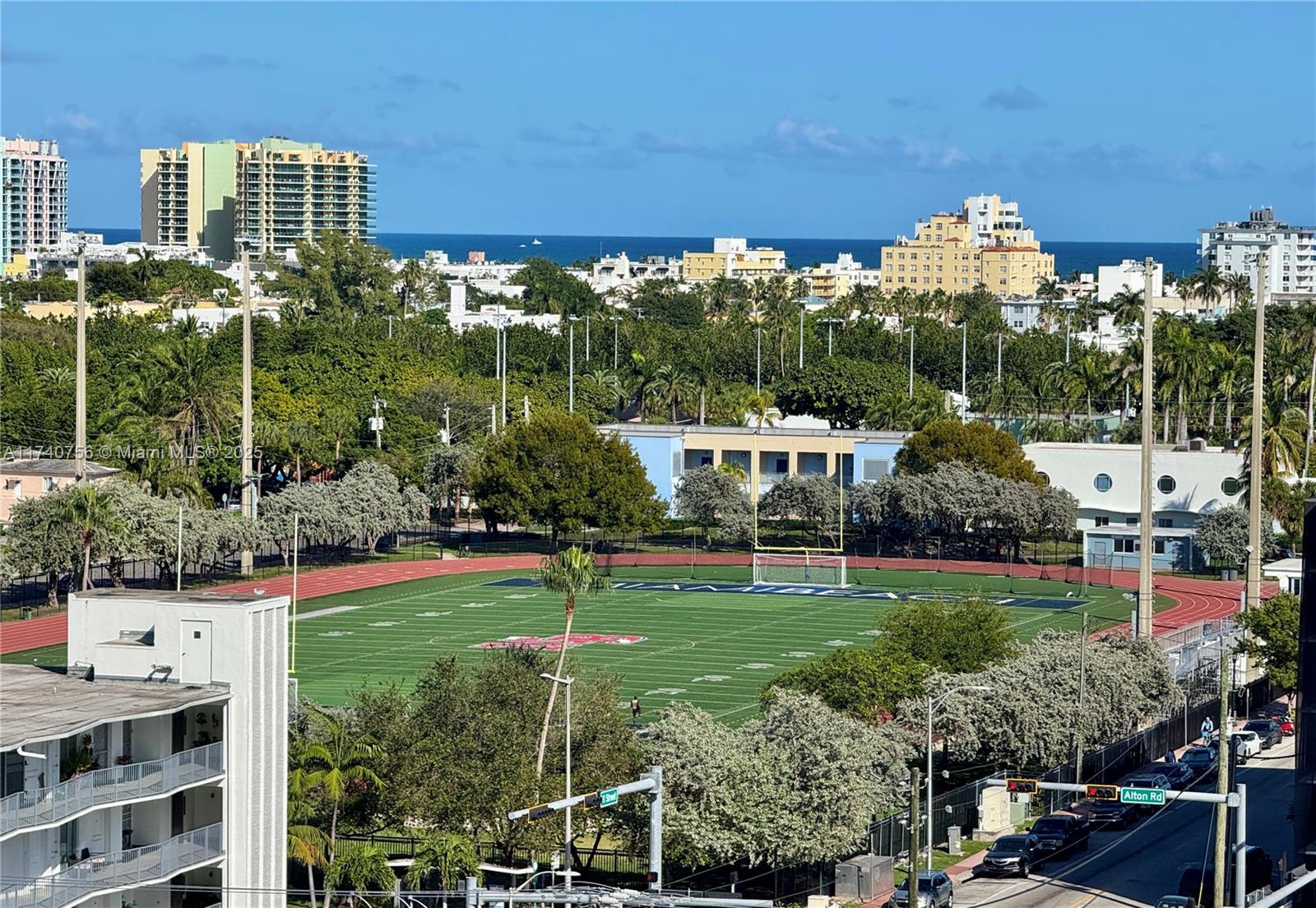 MIRADOR 1000 CONDO - Residential