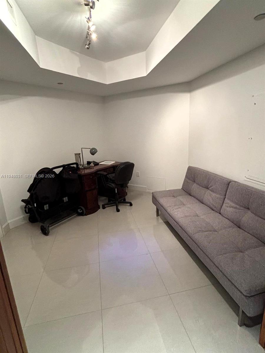 AZURE CONDO - Residential