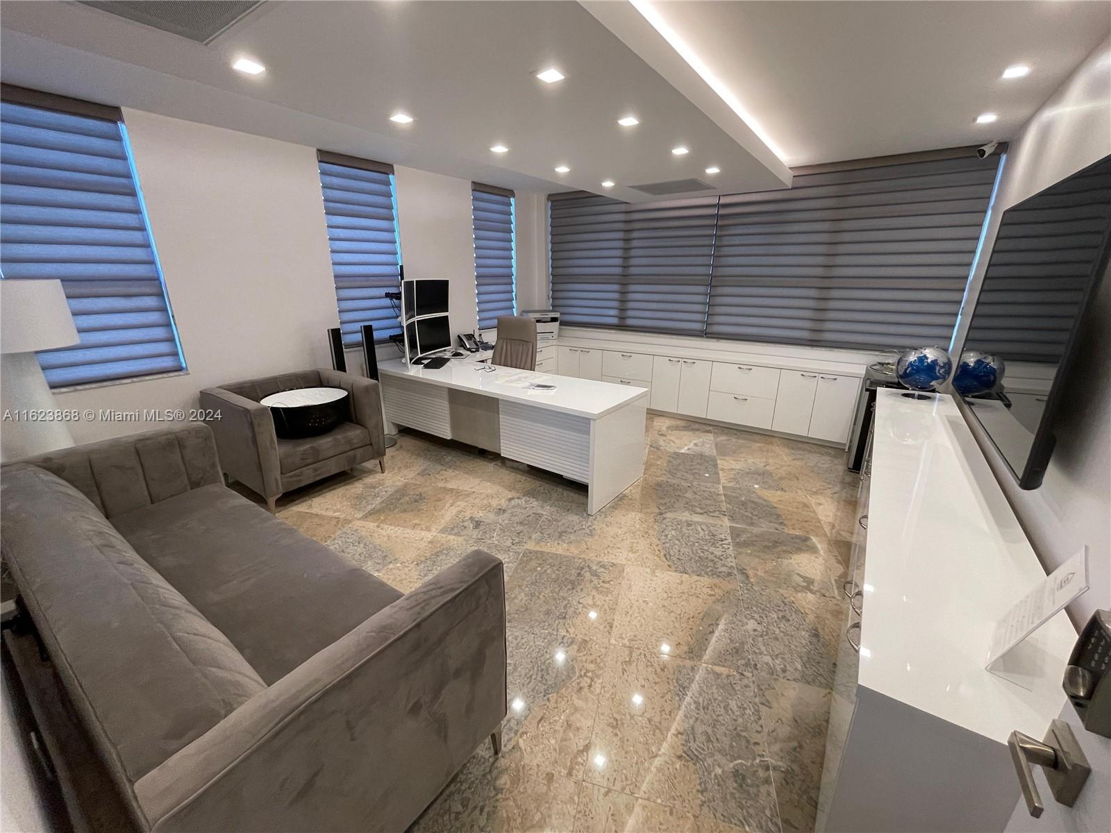 3800 S Ocean Dr 212