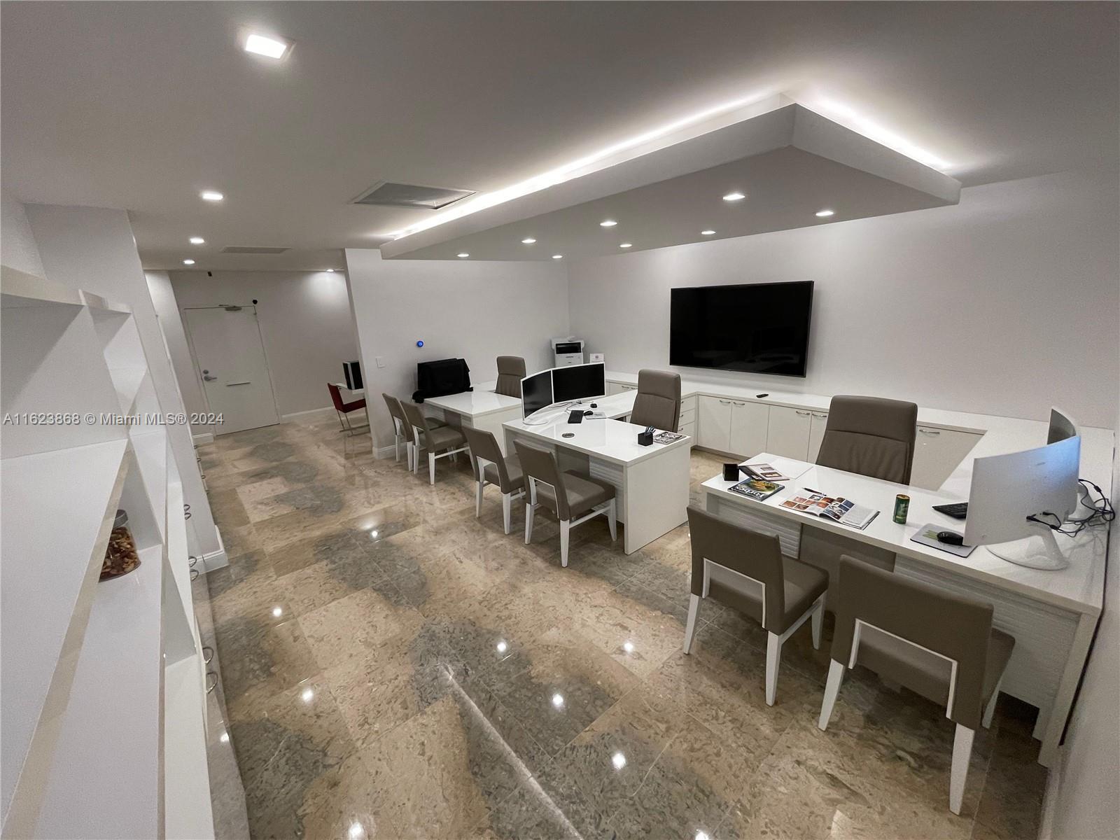 3800 S Ocean Dr 212