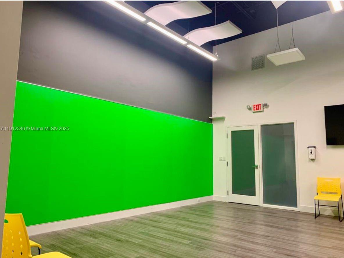 View photos, virtual tours, details... 26XX Glades Cir