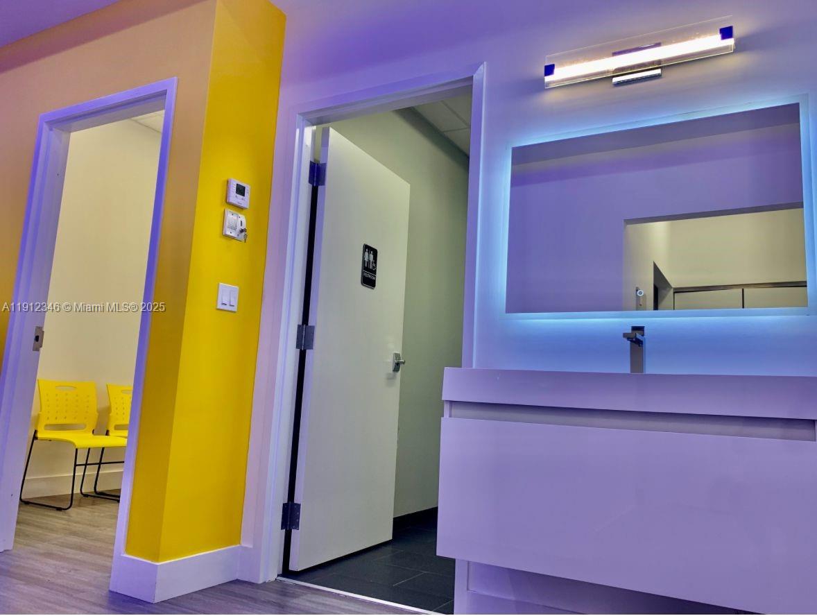 View photos, virtual tours, details... 26XX Glades Cir