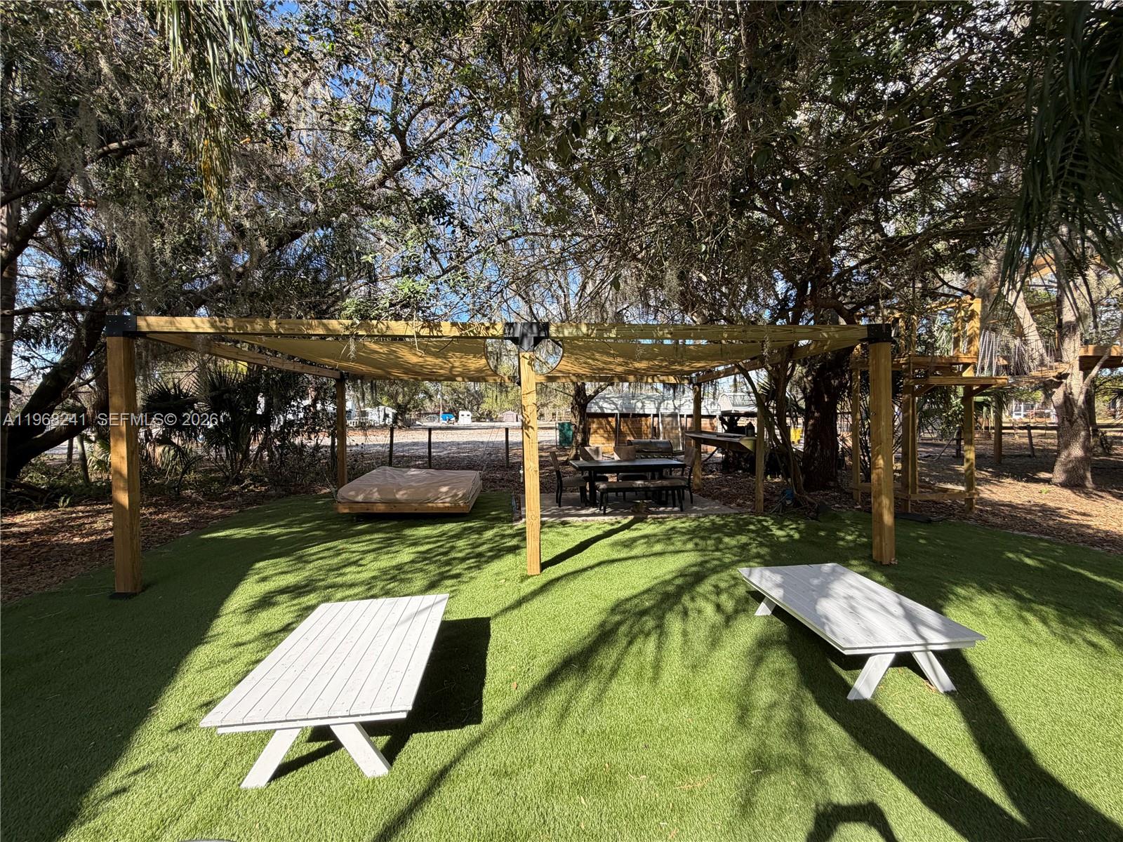 SOMERVALE DOWNS - Residential