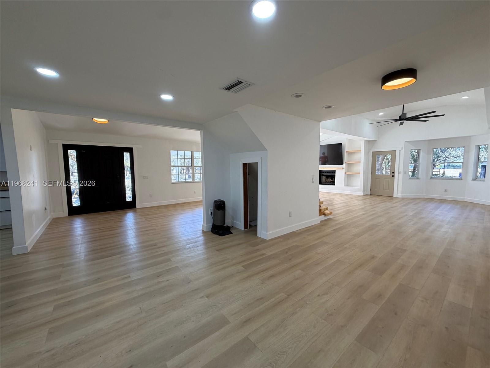 SOMERVALE DOWNS - Residential