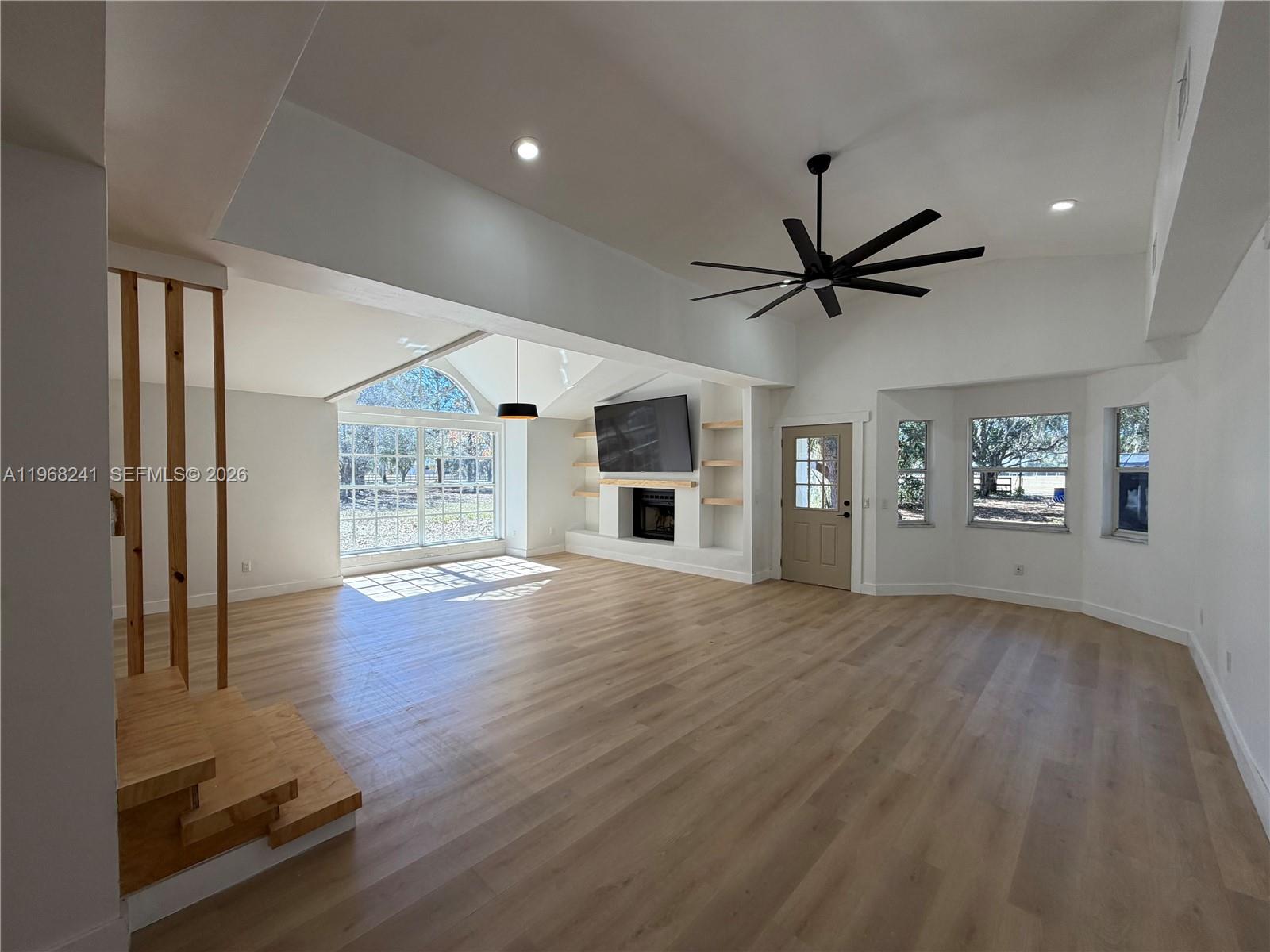 SOMERVALE DOWNS - Residential