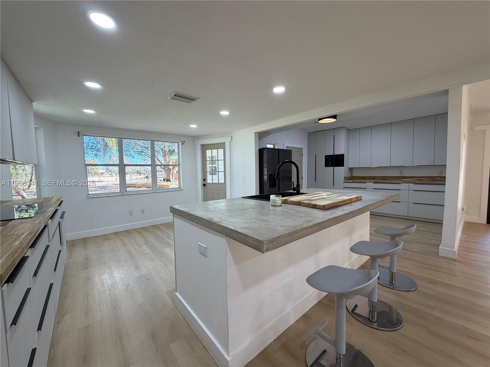 SOMERVALE DOWNS - Residential