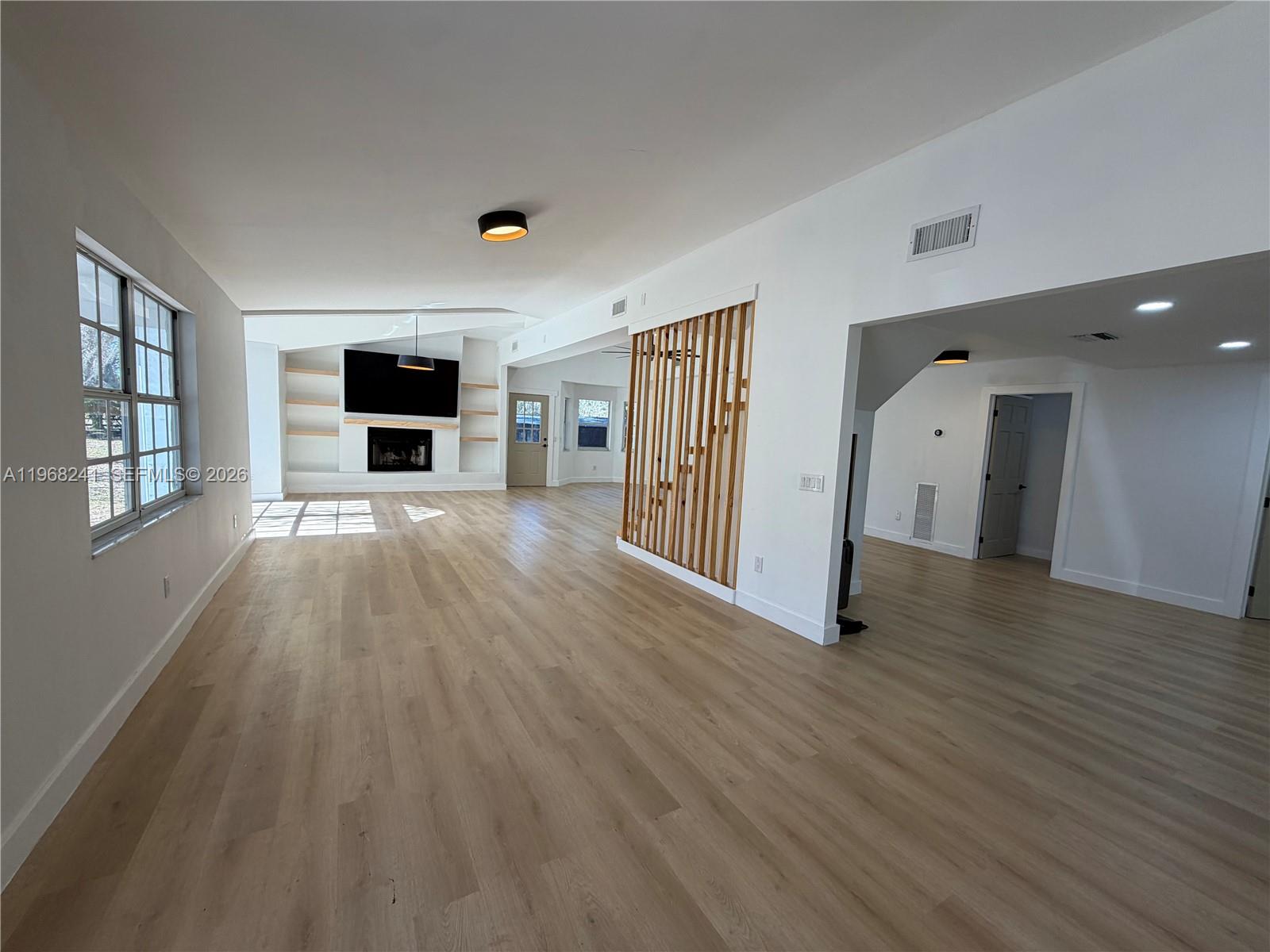 SOMERVALE DOWNS - Residential