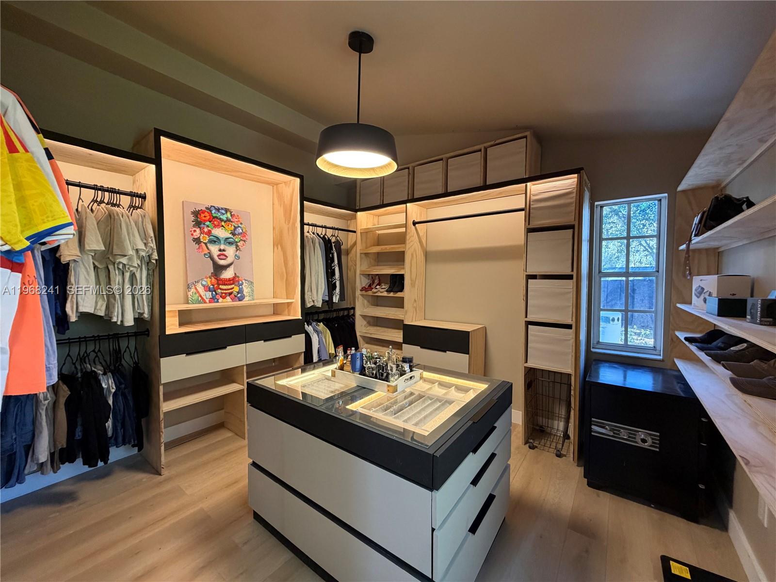 SOMERVALE DOWNS - Residential