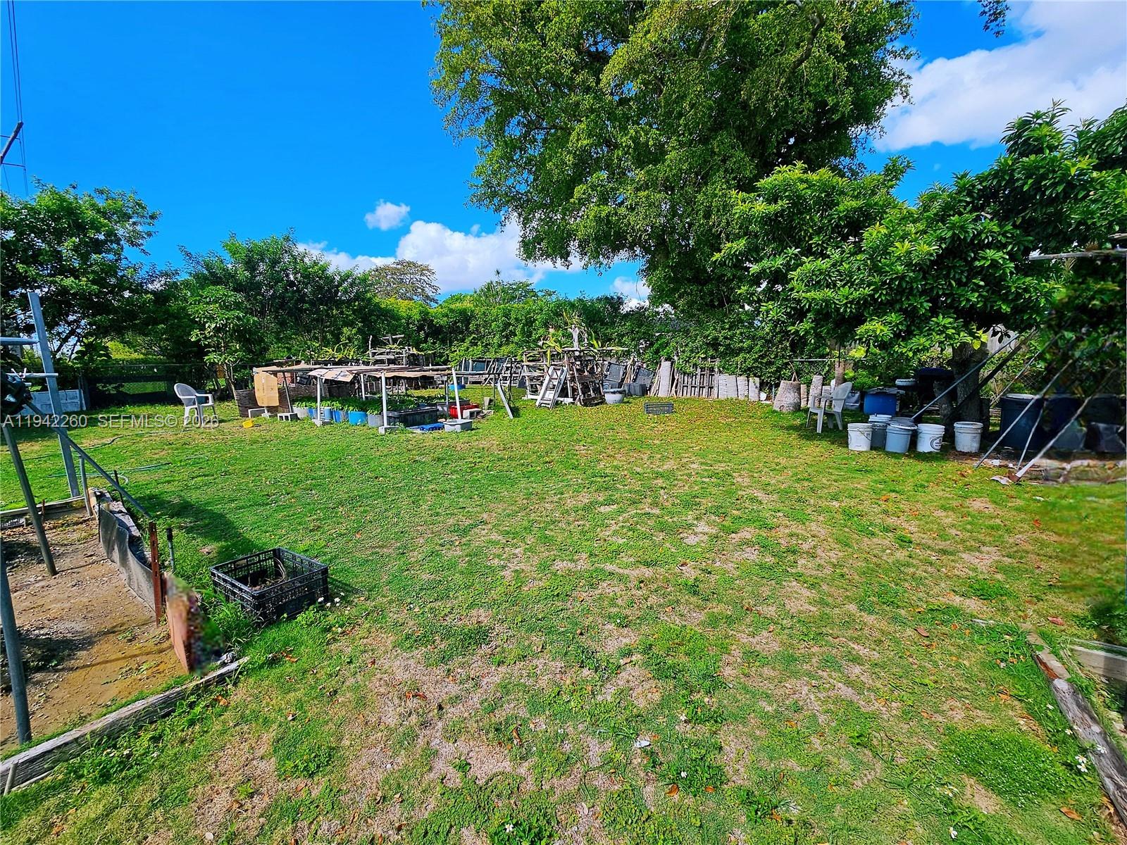 FAIRWAY ESTS SEC FIVE - Residential