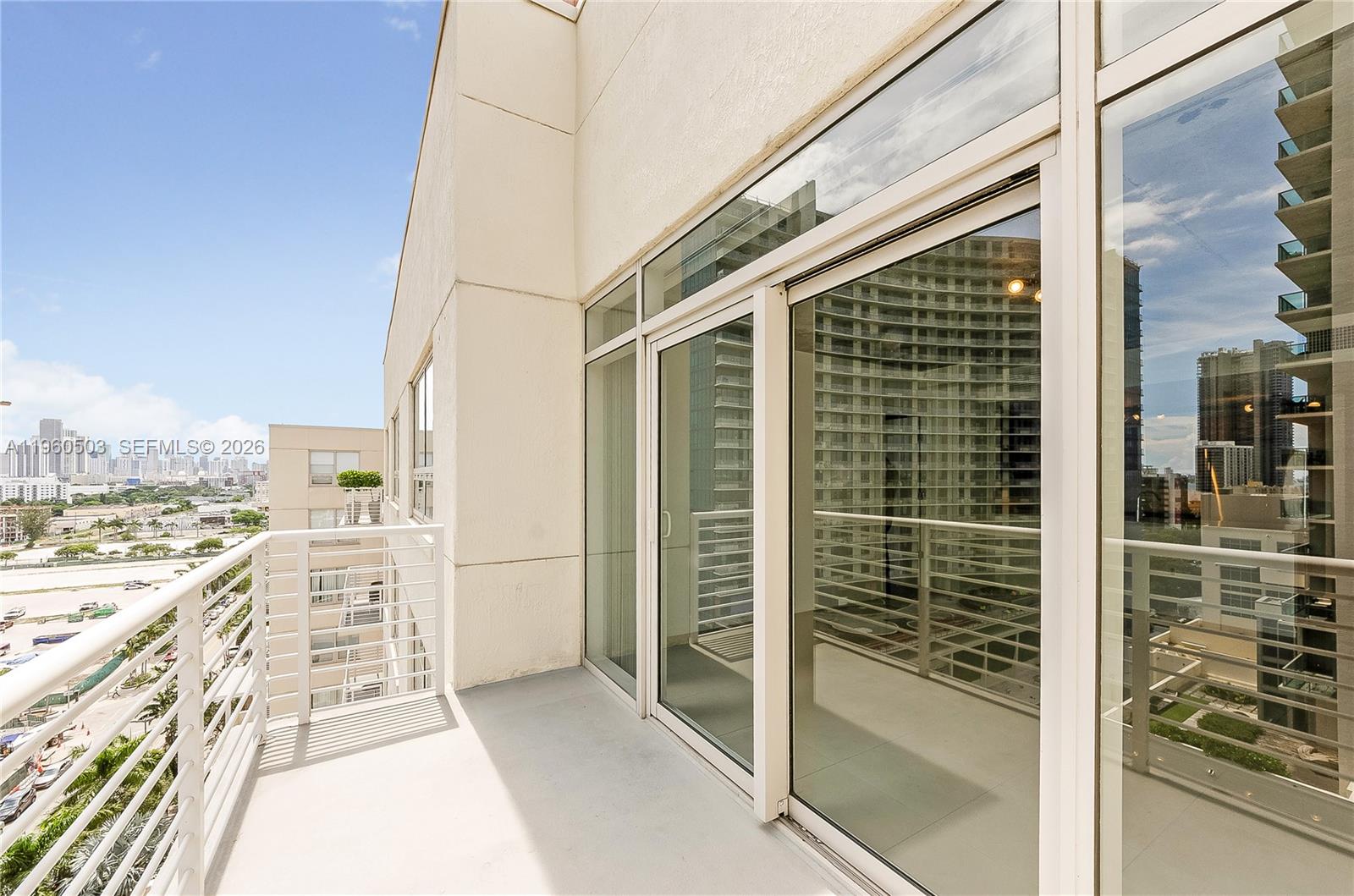 MIDBLOCK MIAMI CONDO - Residential