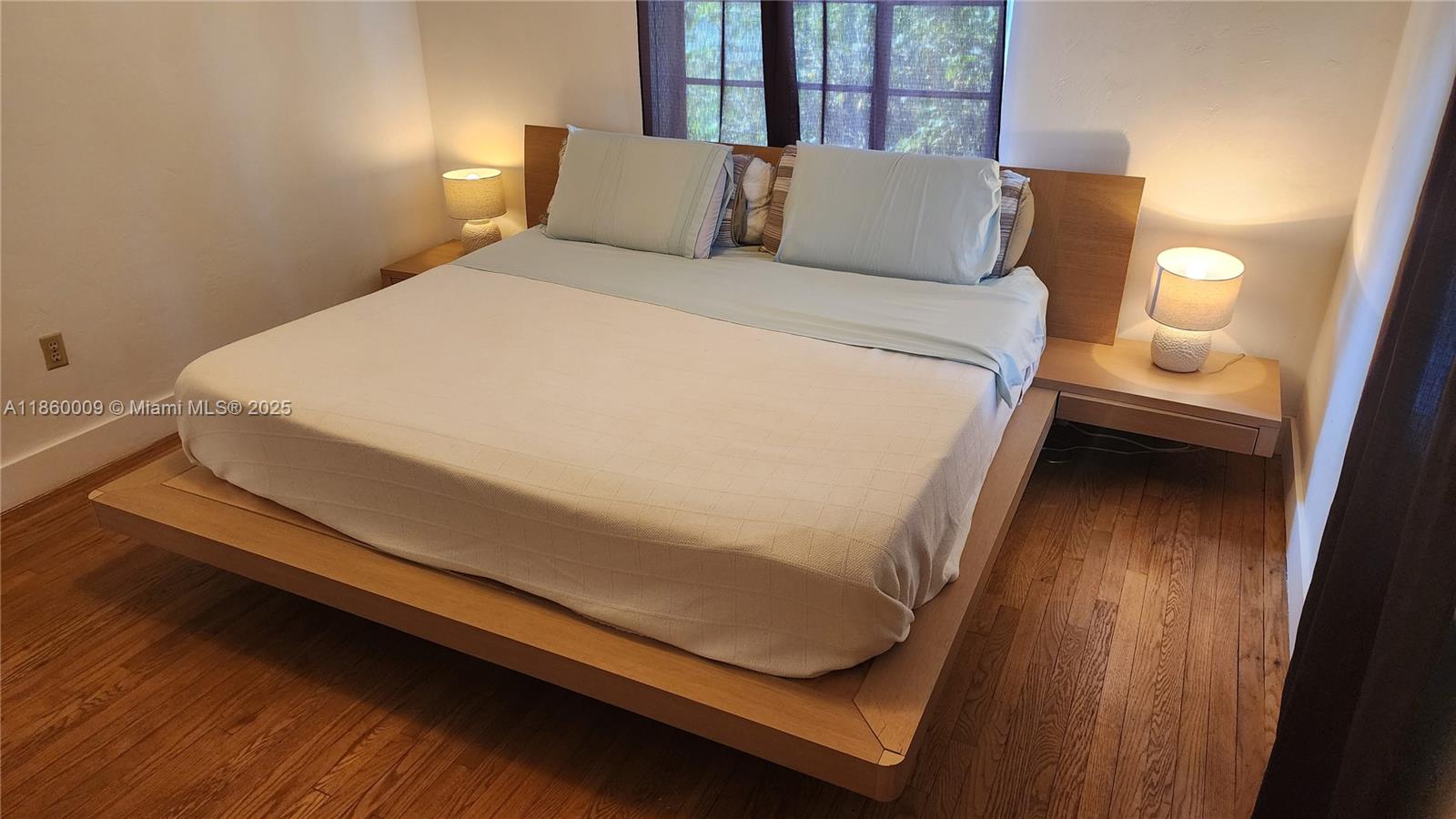 MIAMI SHORES SEC 3 - Residential Lease