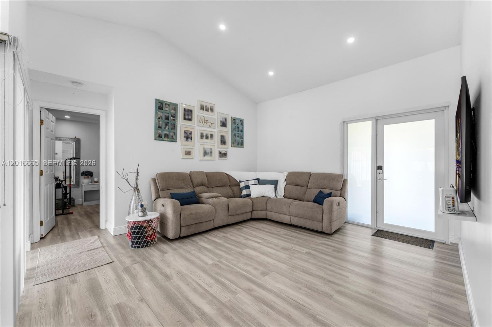OAK PARK SEC 6 - Residential