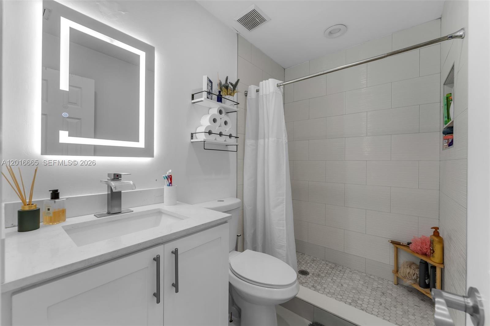 OAK PARK SEC 6 - Residential