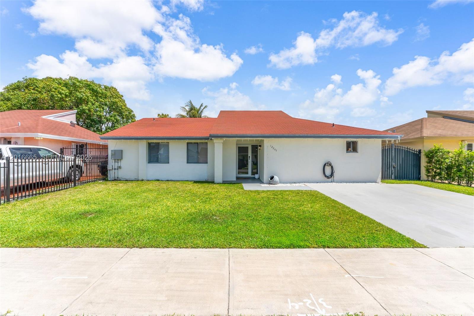 OAK PARK SEC 6 - Residential