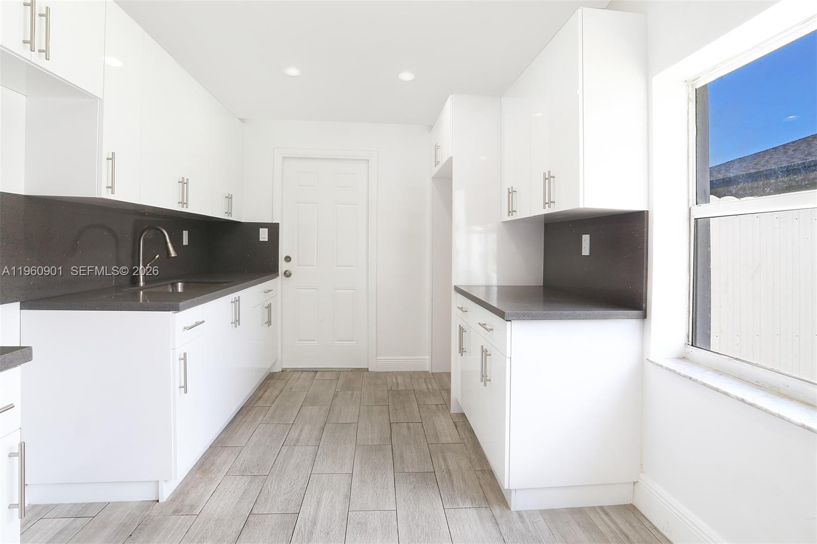 MAGNOLIA GARDENS CONSOLID - Residential