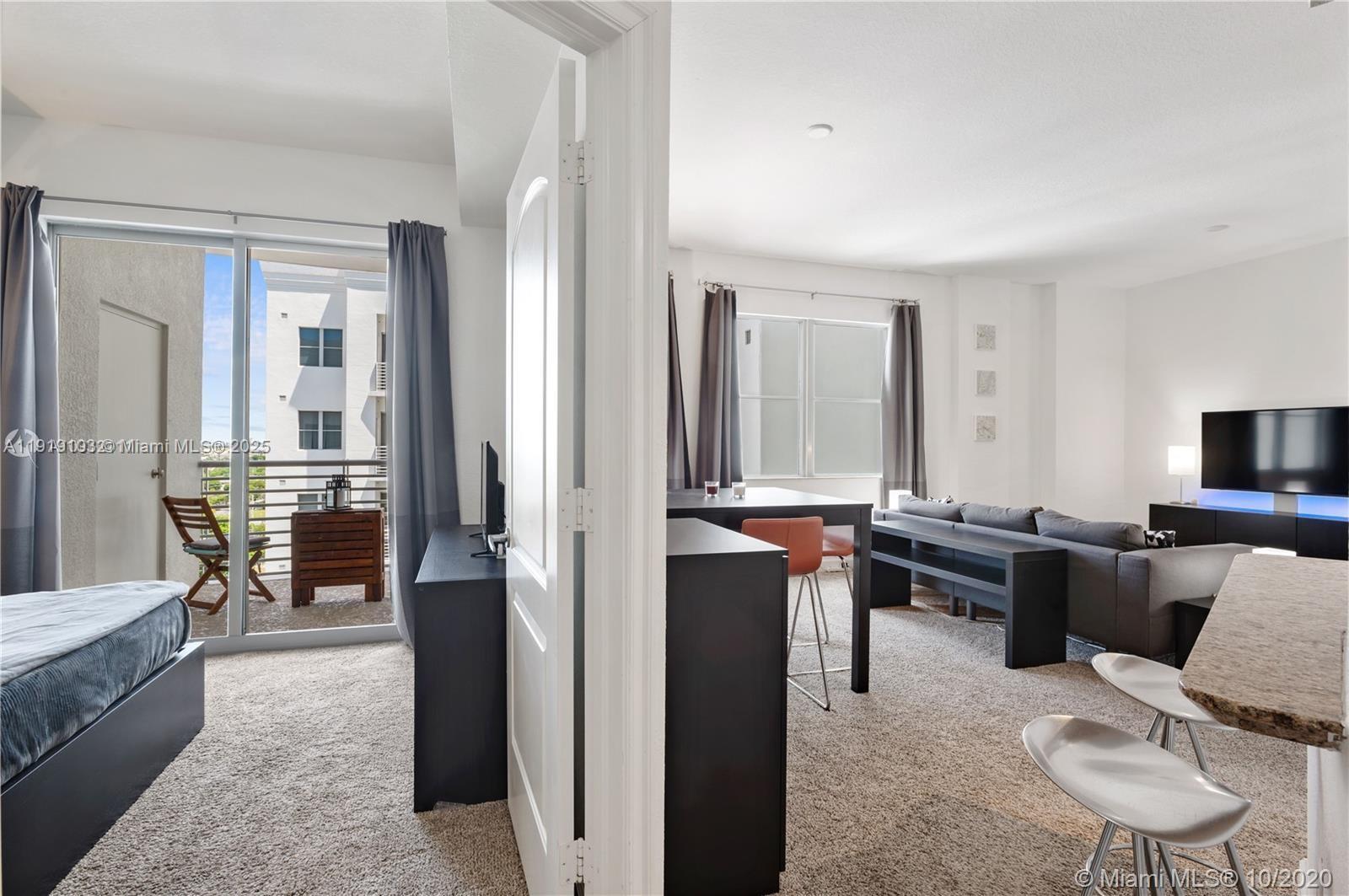 RADIUS CONDO - Residential Lease