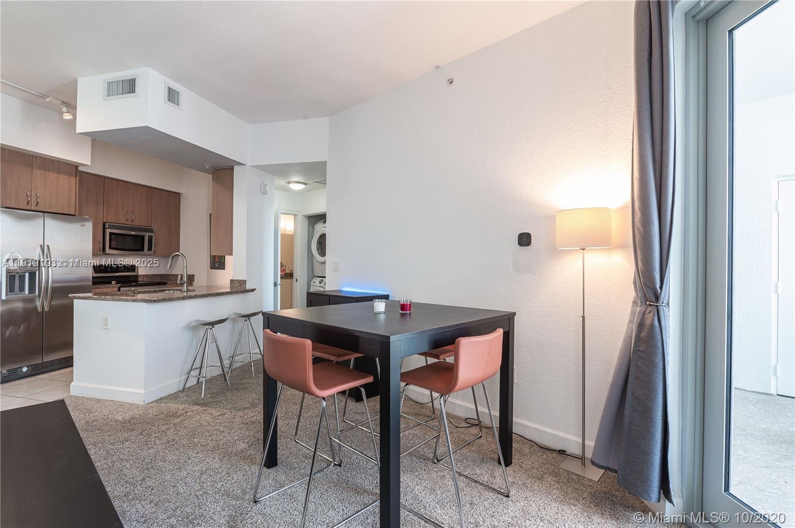 RADIUS CONDO - Residential Lease