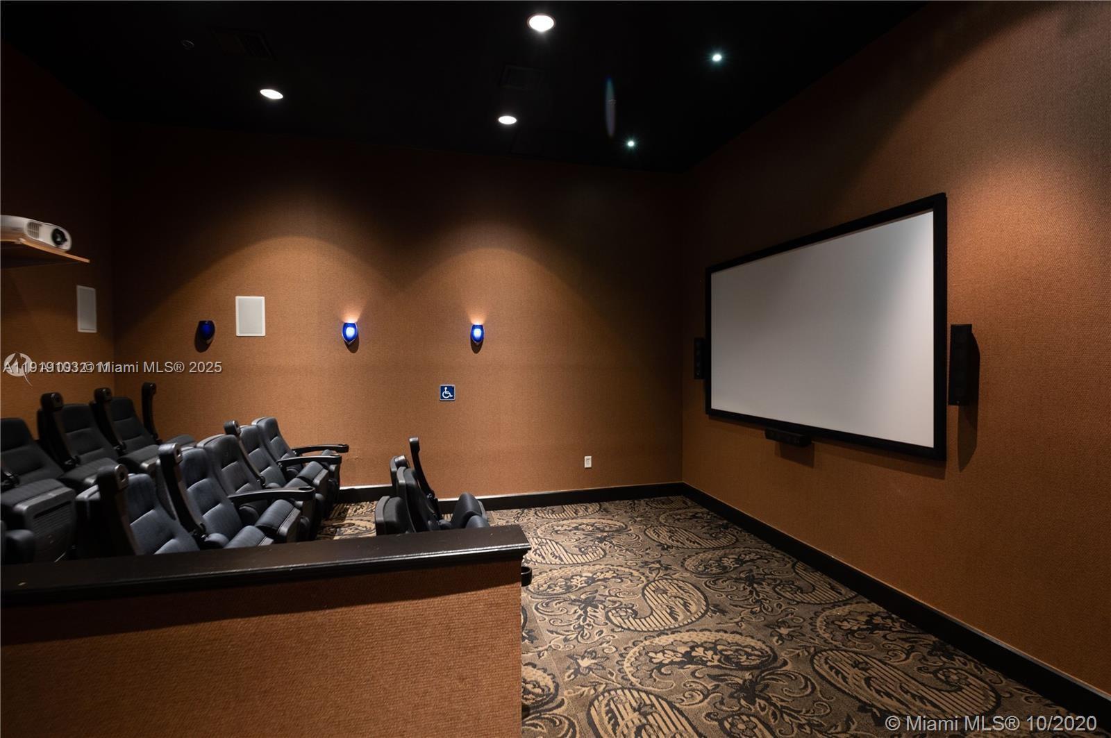 RADIUS CONDO - Residential Lease