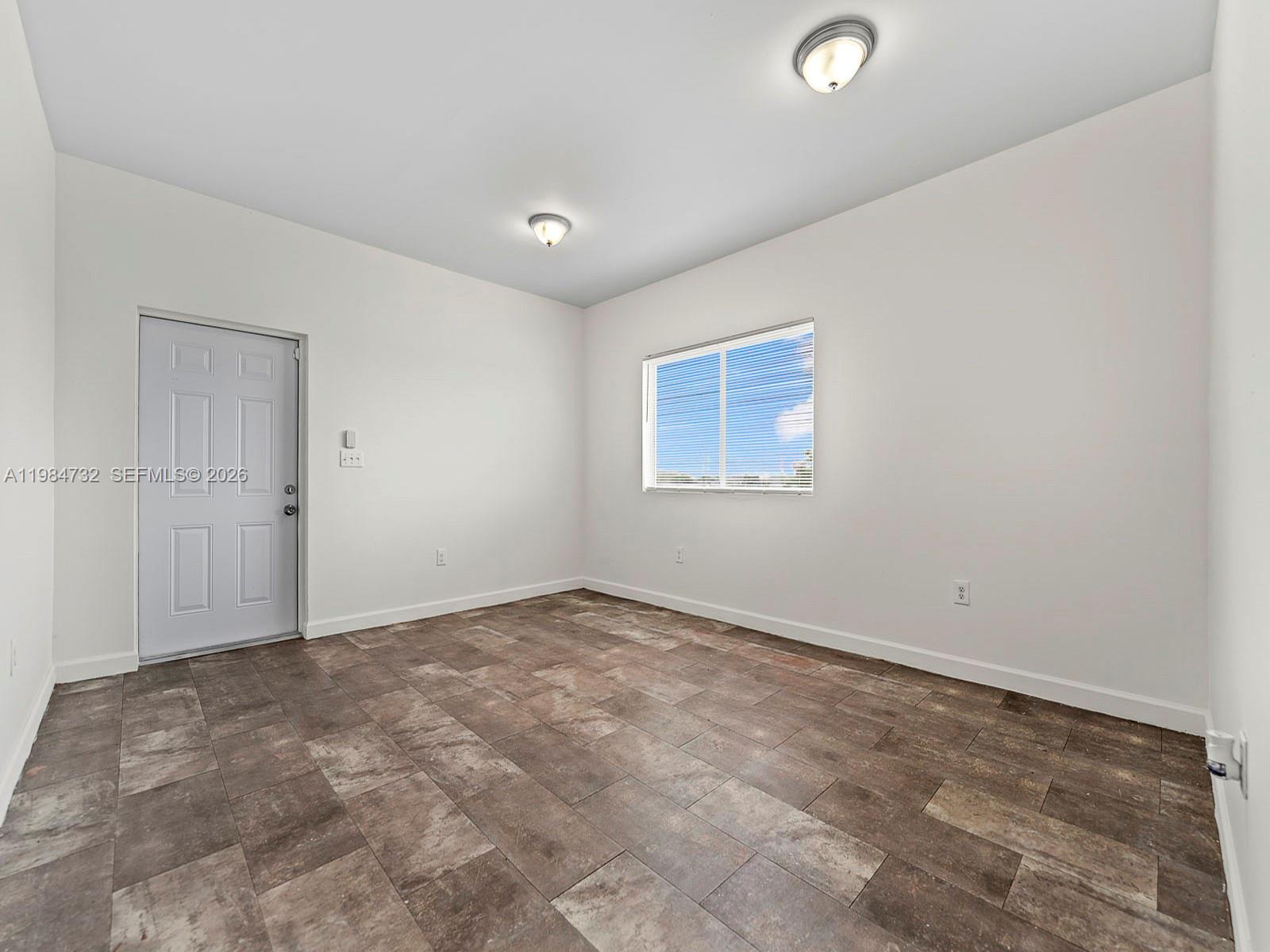 WASHINGTON PARK - Residential Income