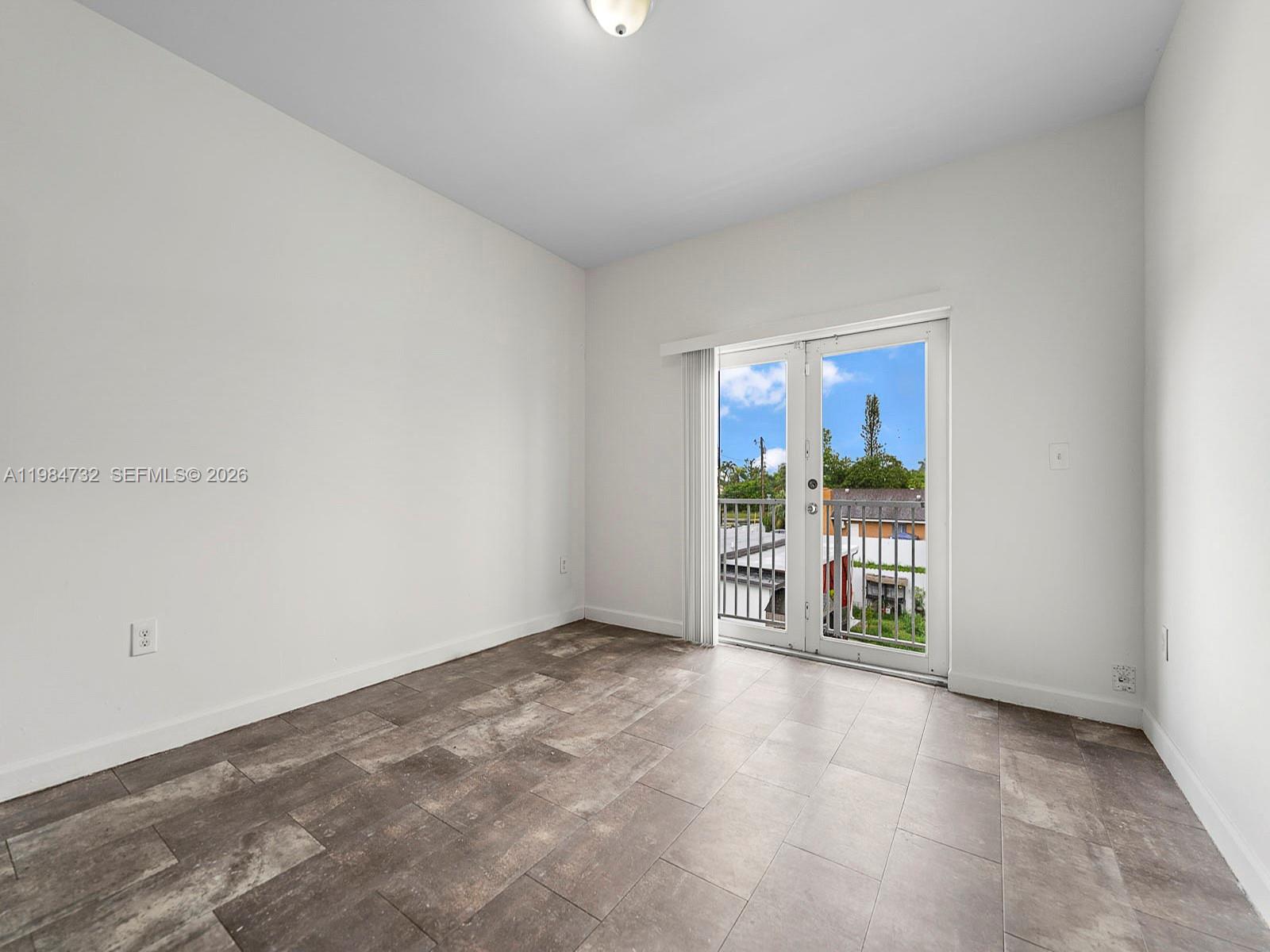 WASHINGTON PARK - Residential Income