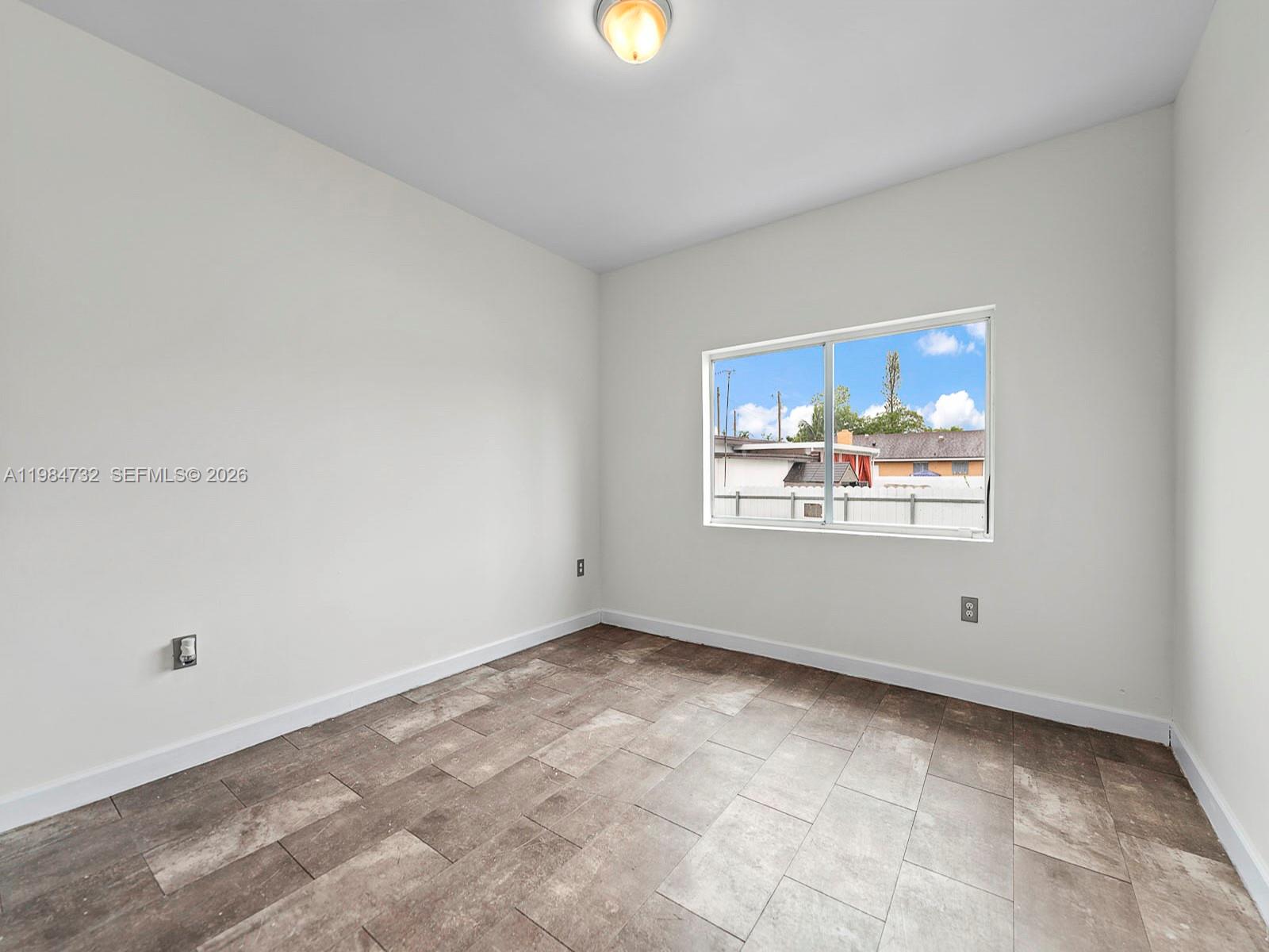 WASHINGTON PARK - Residential Income