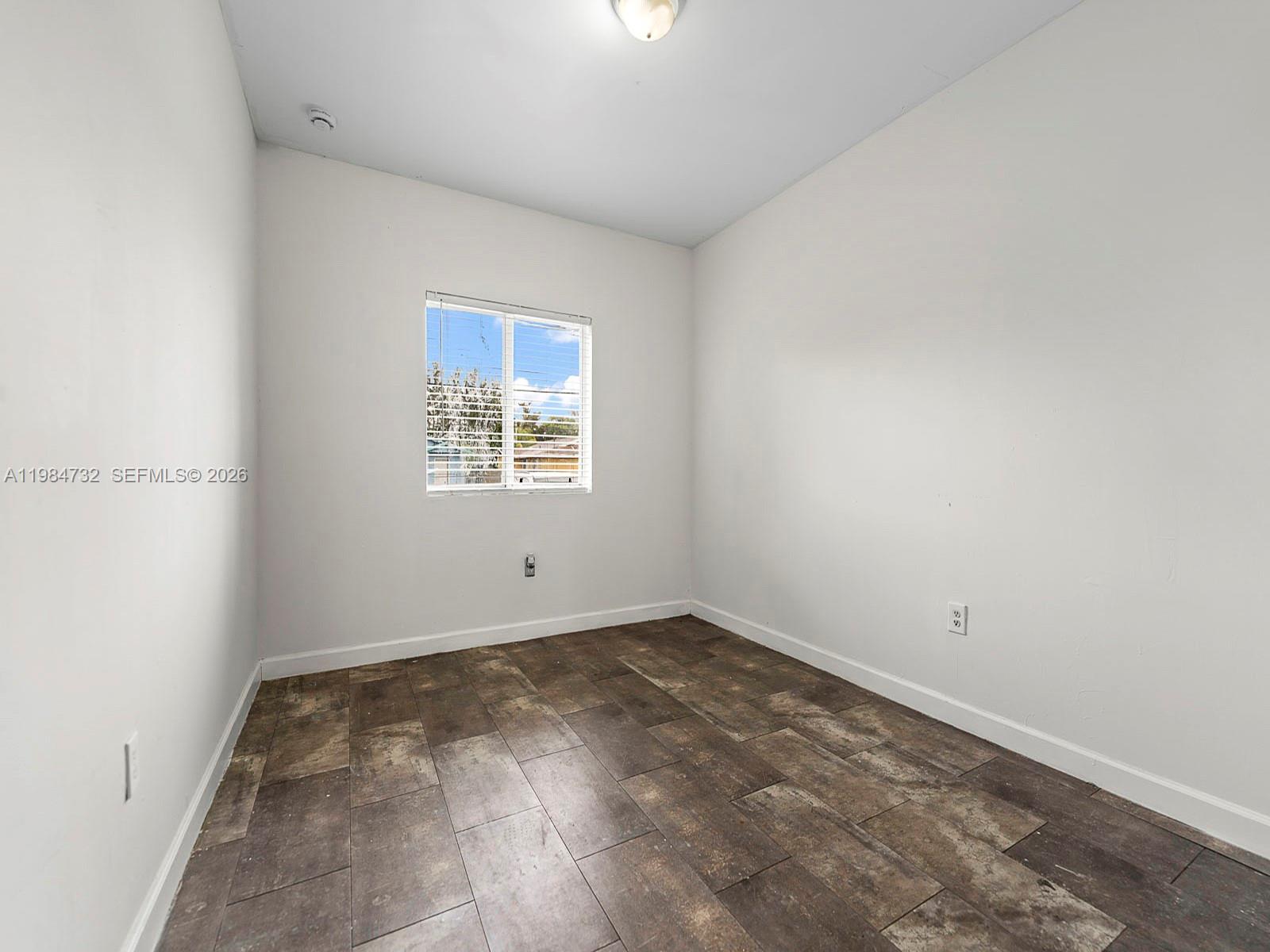 WASHINGTON PARK - Residential Income