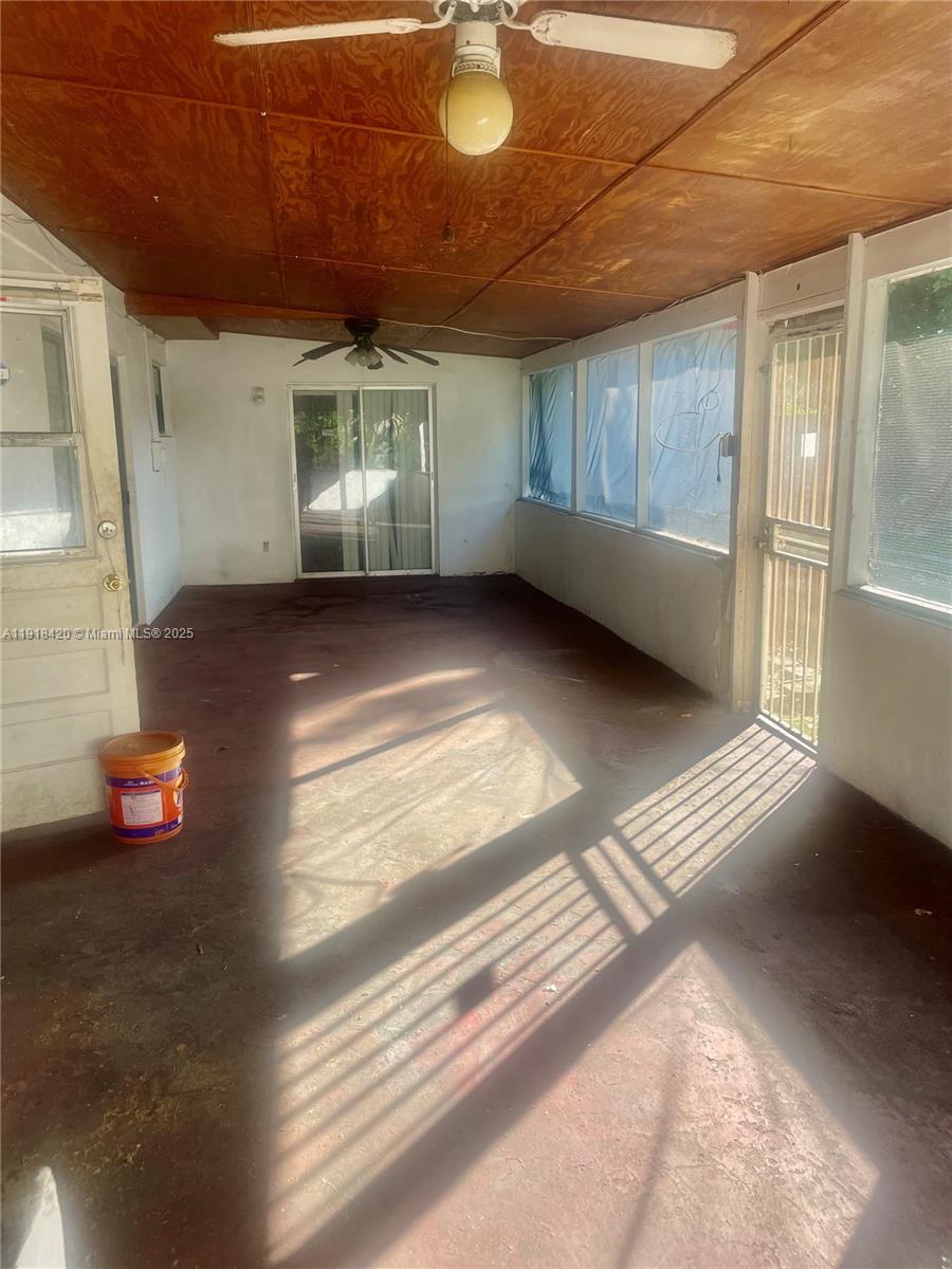 FLEETWOOD MANOR SECOND AD - Residential