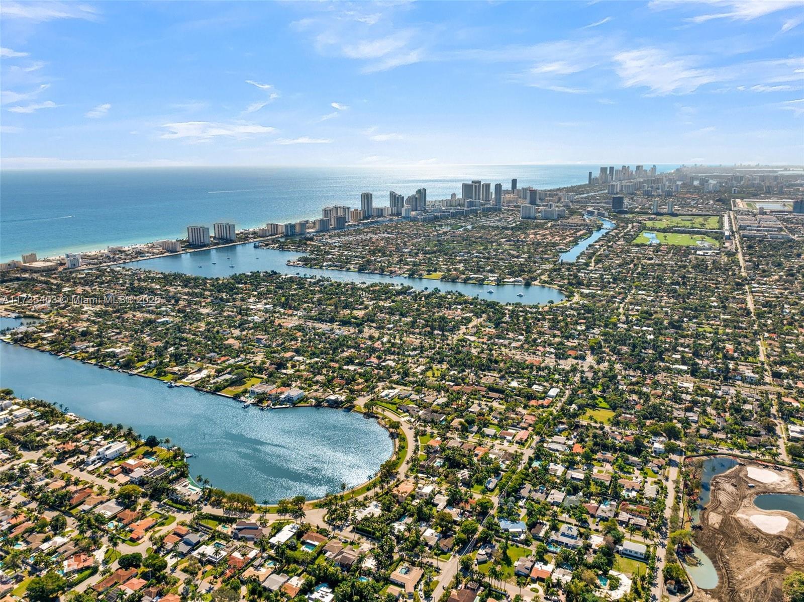 HOLLYWOOD LAKES SECTION - Land