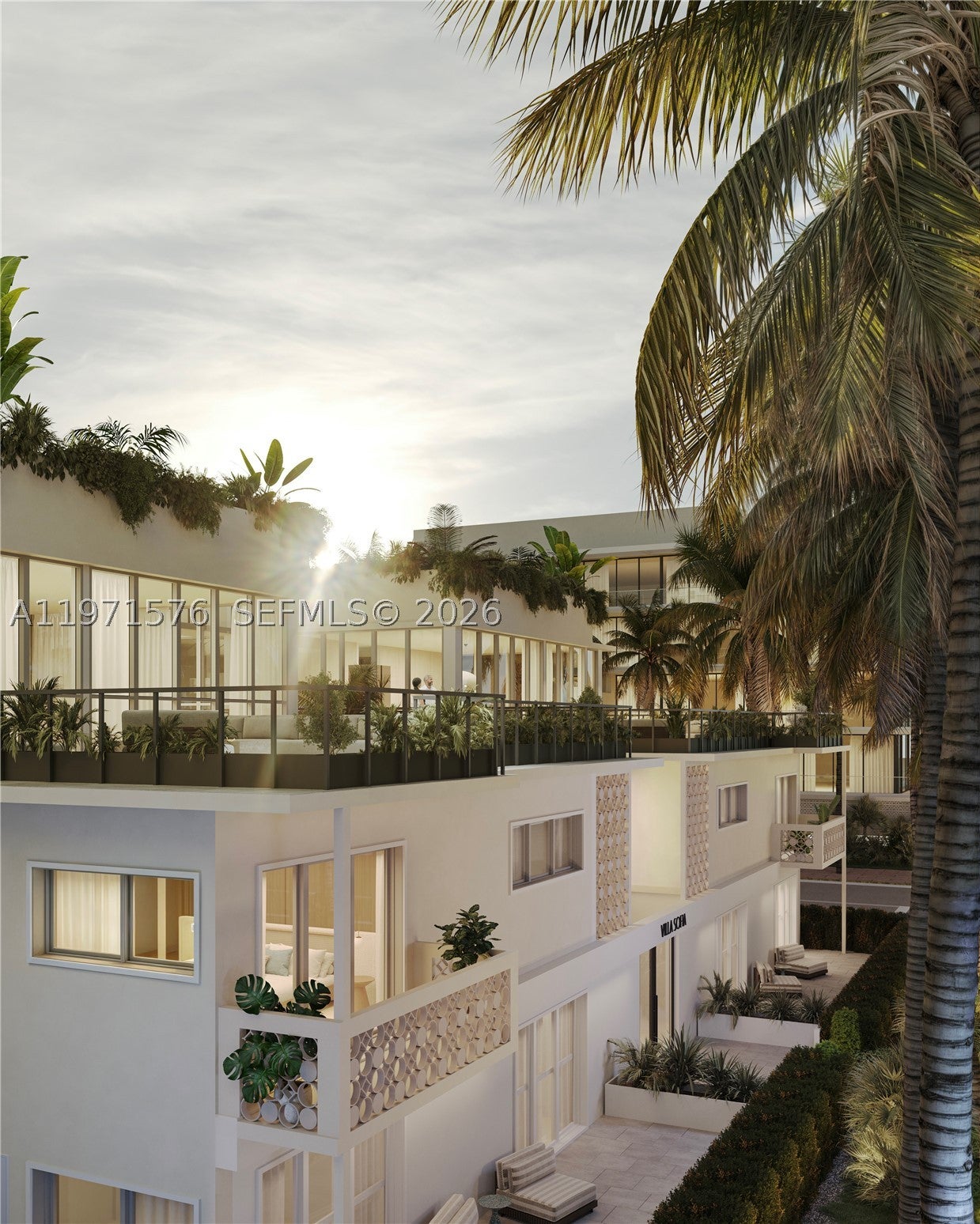 250 Collins Ave