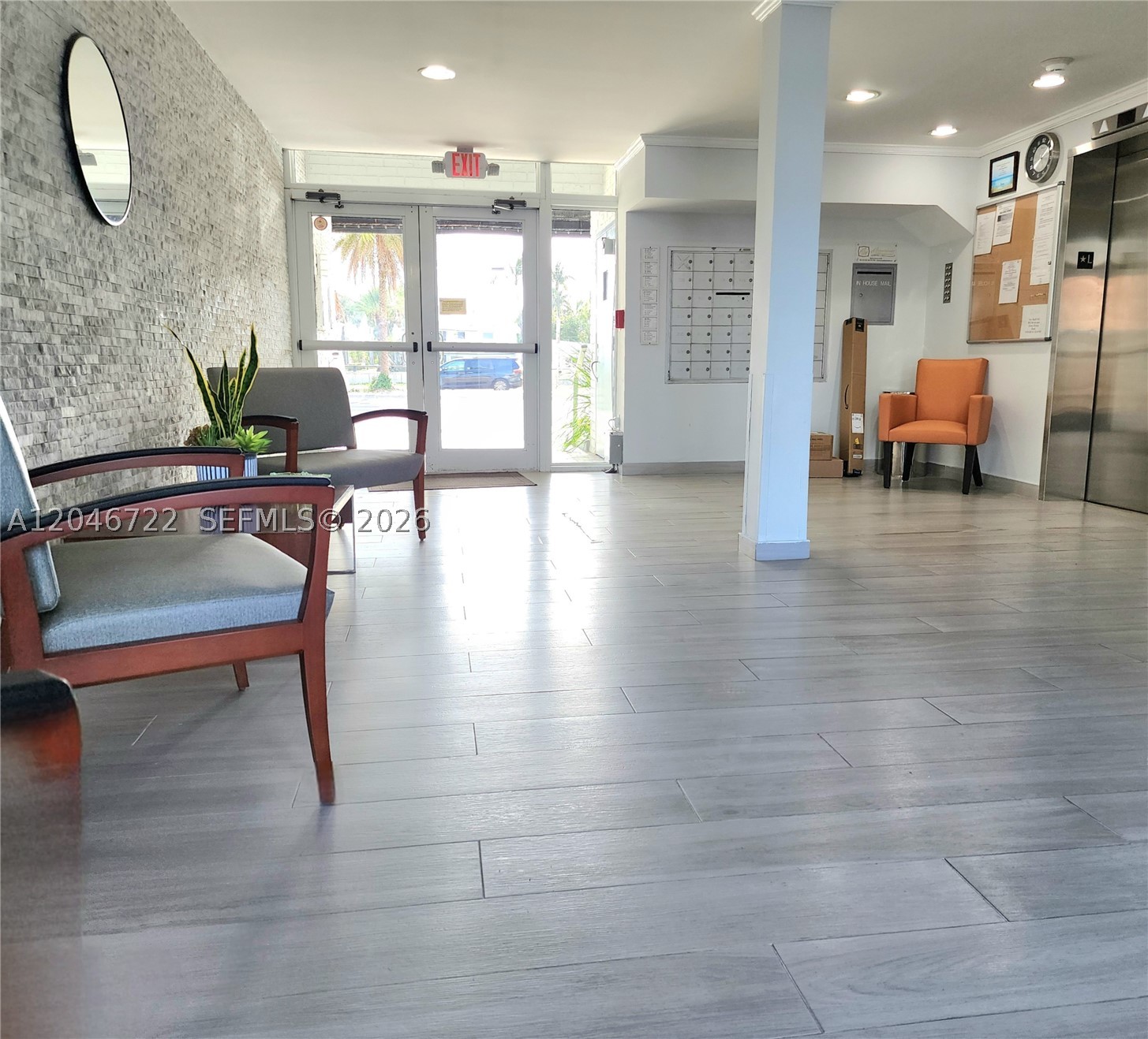211 S Ocean Dr 501