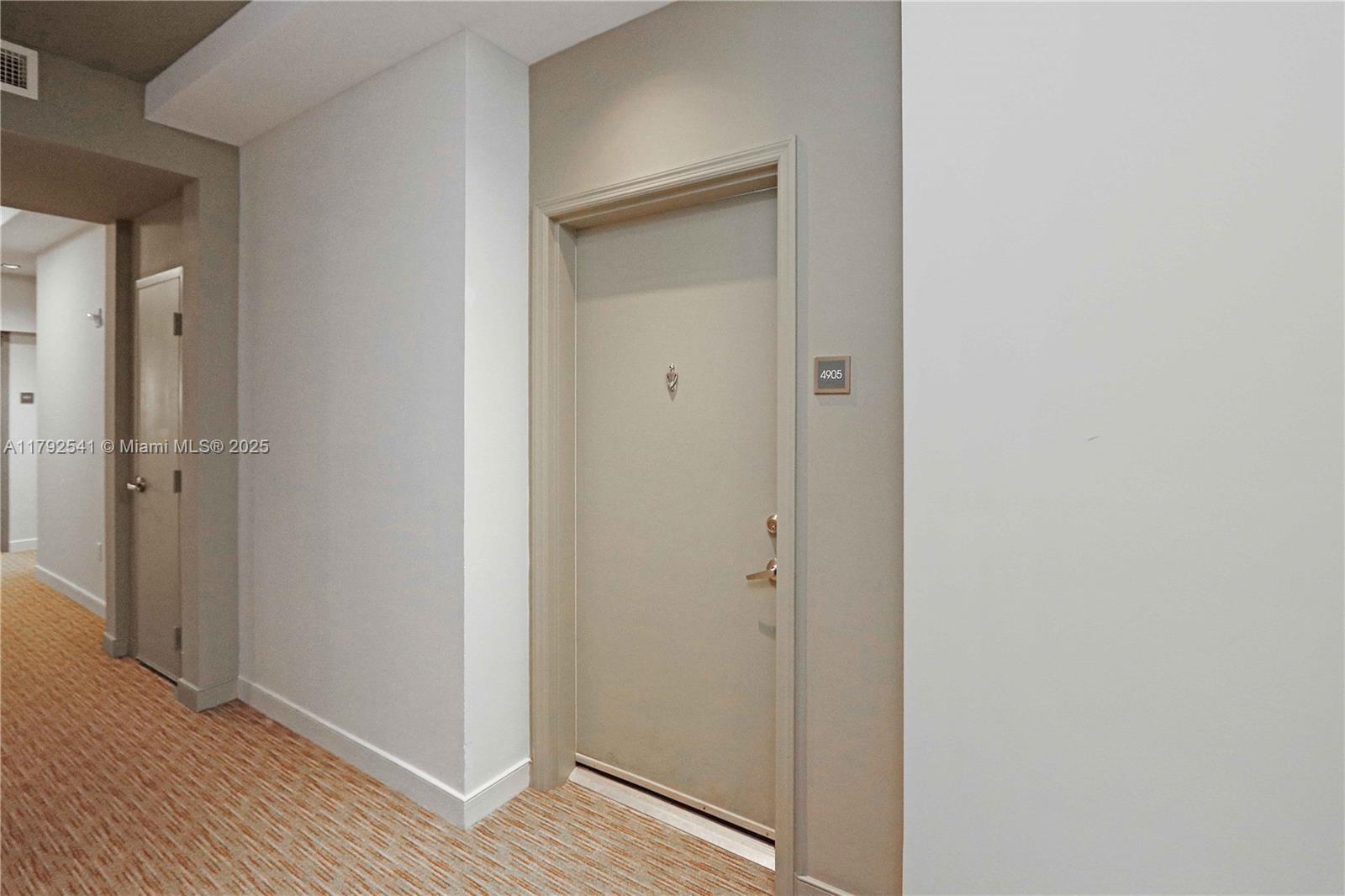 THE PLAZA 851 BRICKELL CO - Residential
