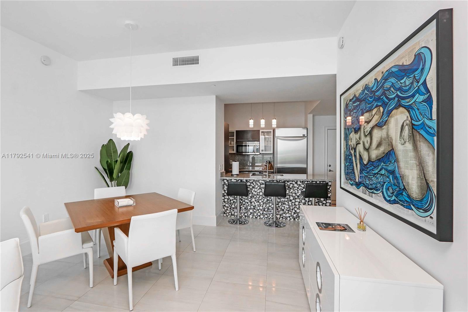 THE PLAZA 851 BRICKELL CO - Residential