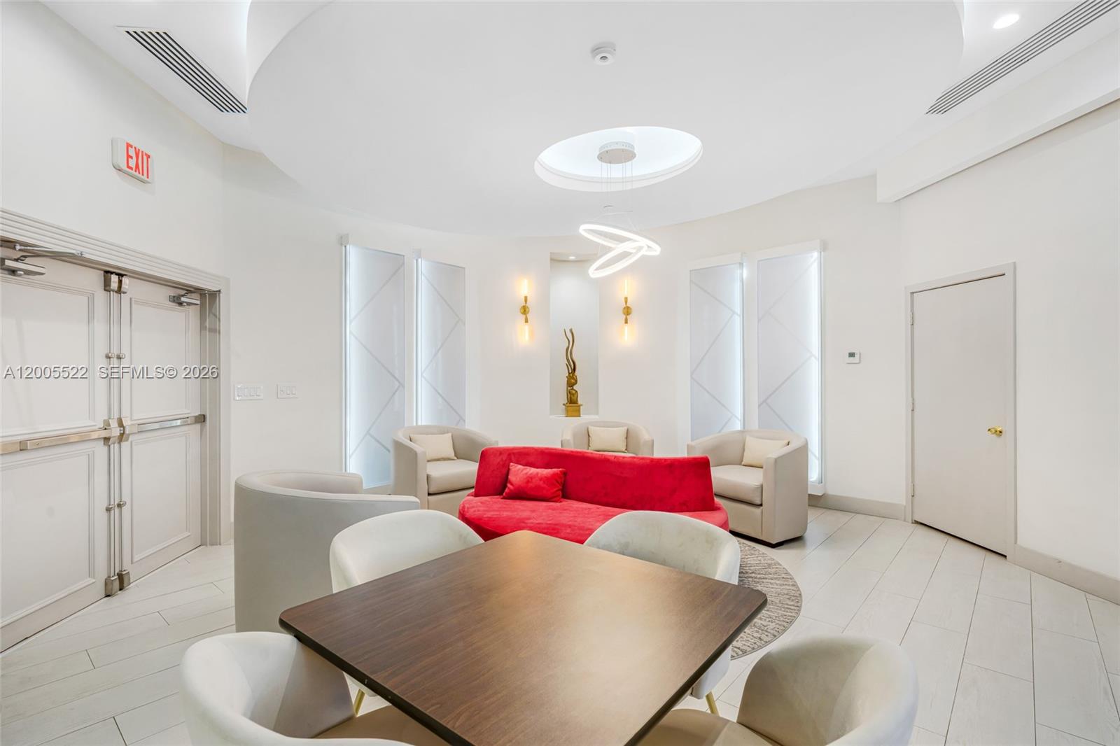 3610 Yacht Club Dr 1016