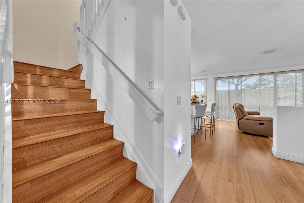 RIVIERA ISLES IV - Residential